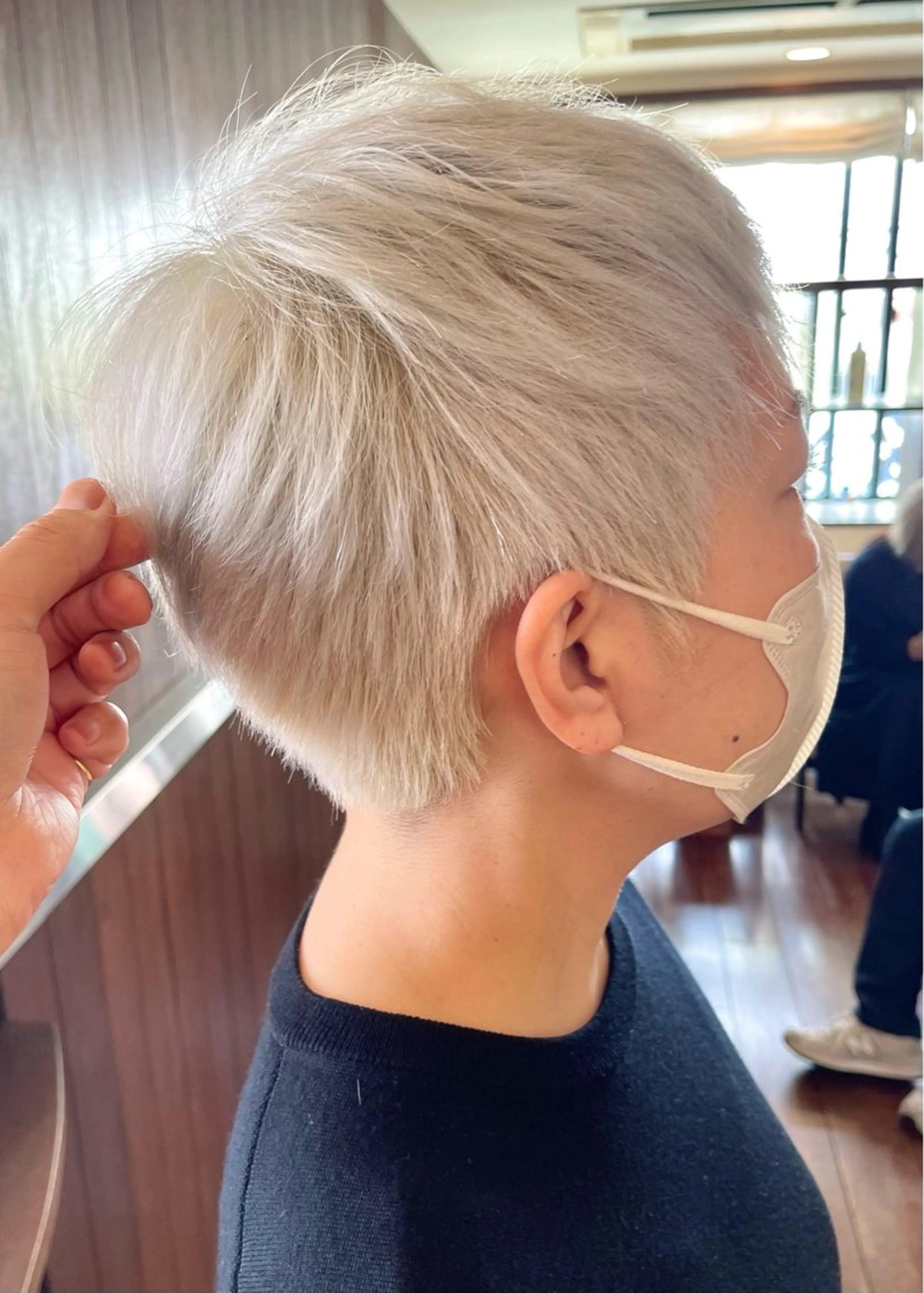 ショート カラー シルバー カット ヘアカラー トリートメント 髪質改善カラー ケアブリーチ/タムのヘアスタイル