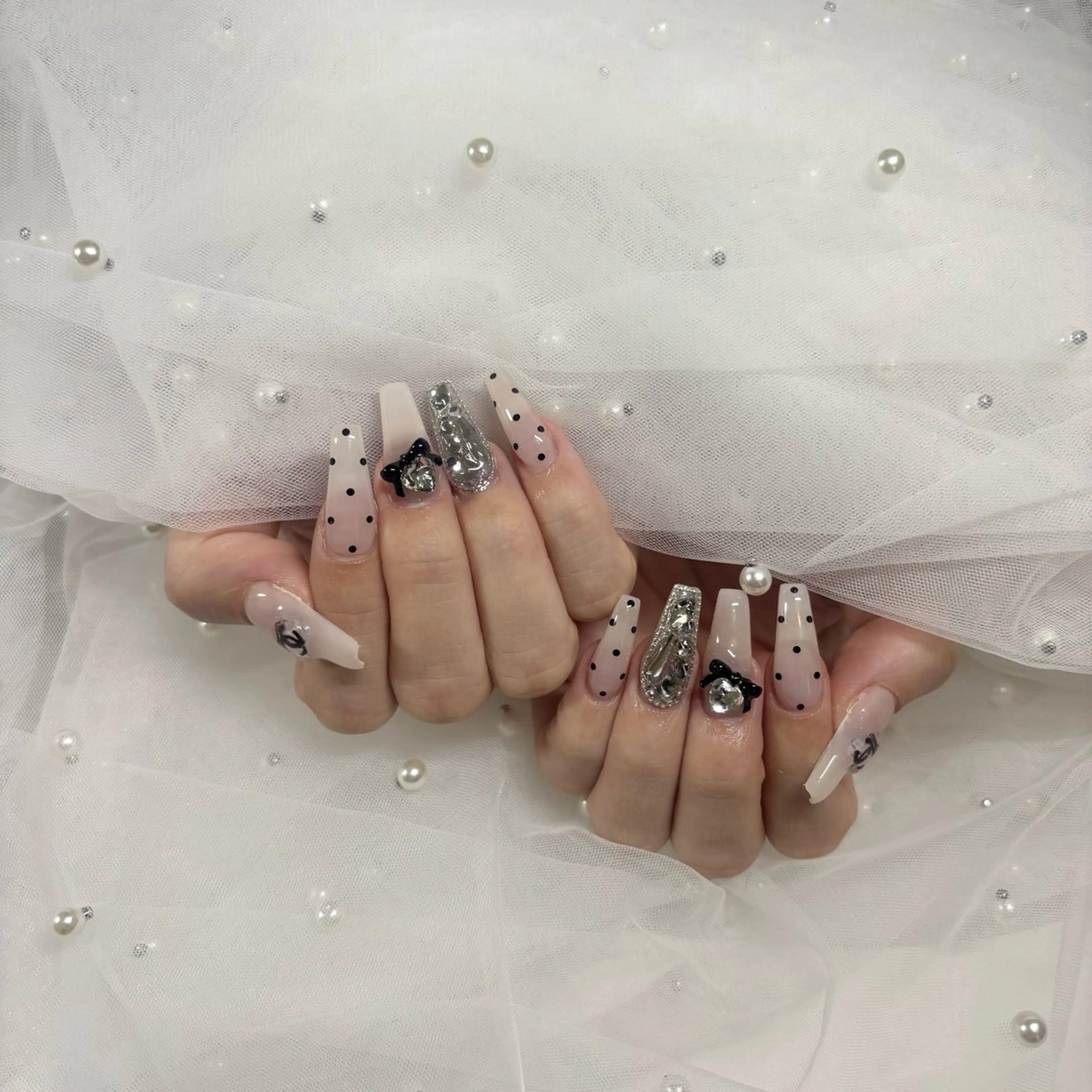 ネイル ハンドネイル ୨୧ mio୨୧のネイルデザイン