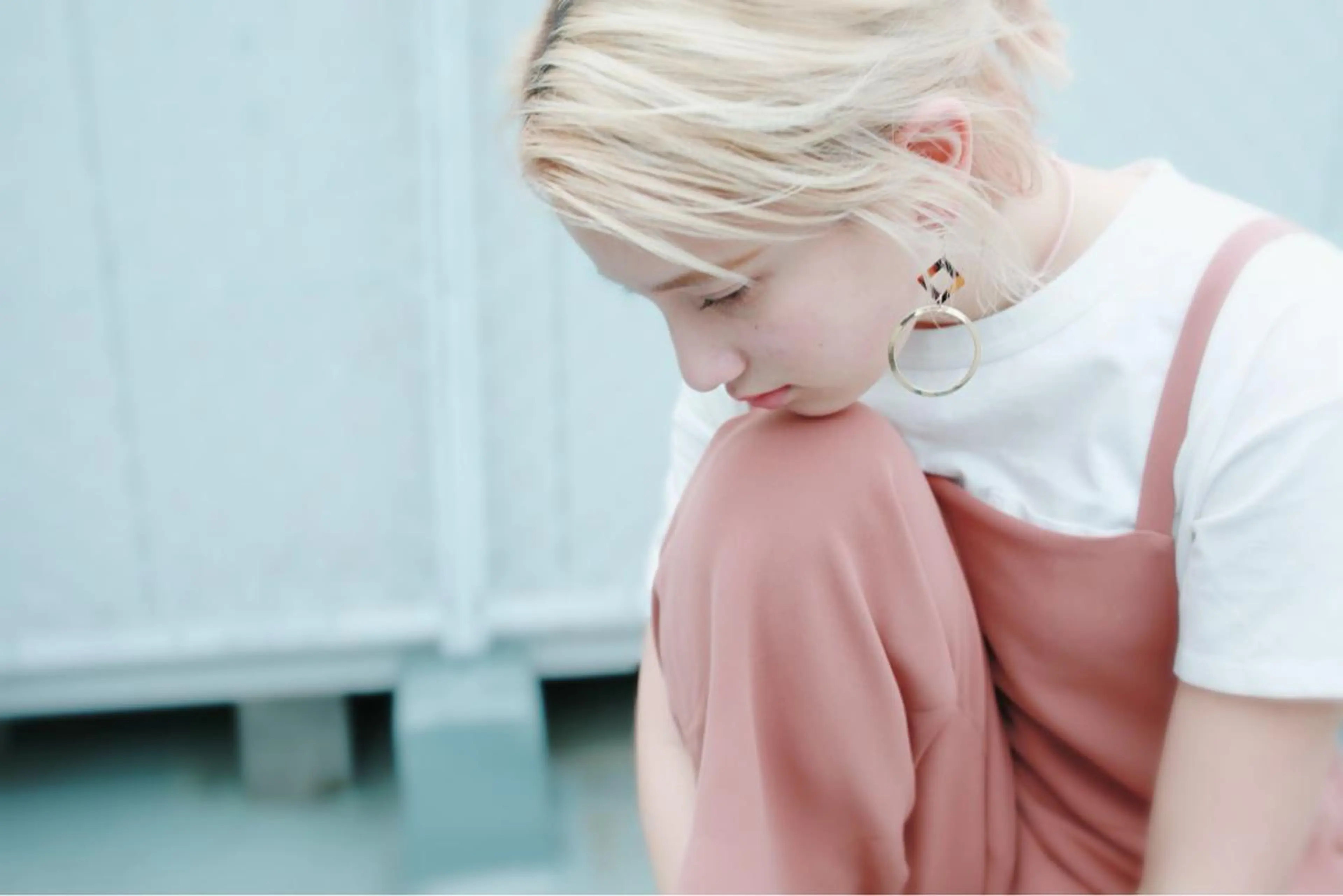 ミディアム カラー パーマ ヘアアレンジ メンズ キッズ ネイル マツエク・マツパ カット ヘアカラー トリートメント ヘッドスパ premier modelsのヘアスタイル