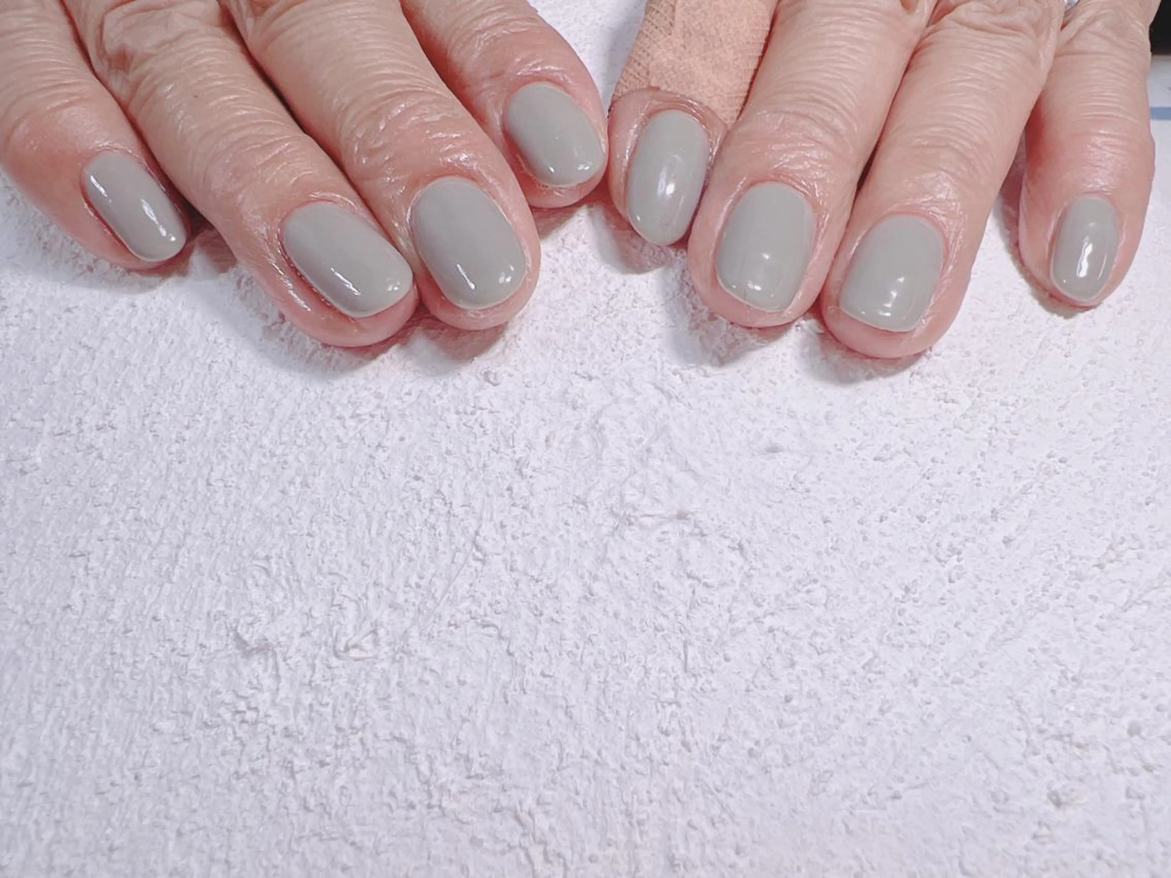 ネイル ジェルネイル Regaro i.sのネイルデザイン