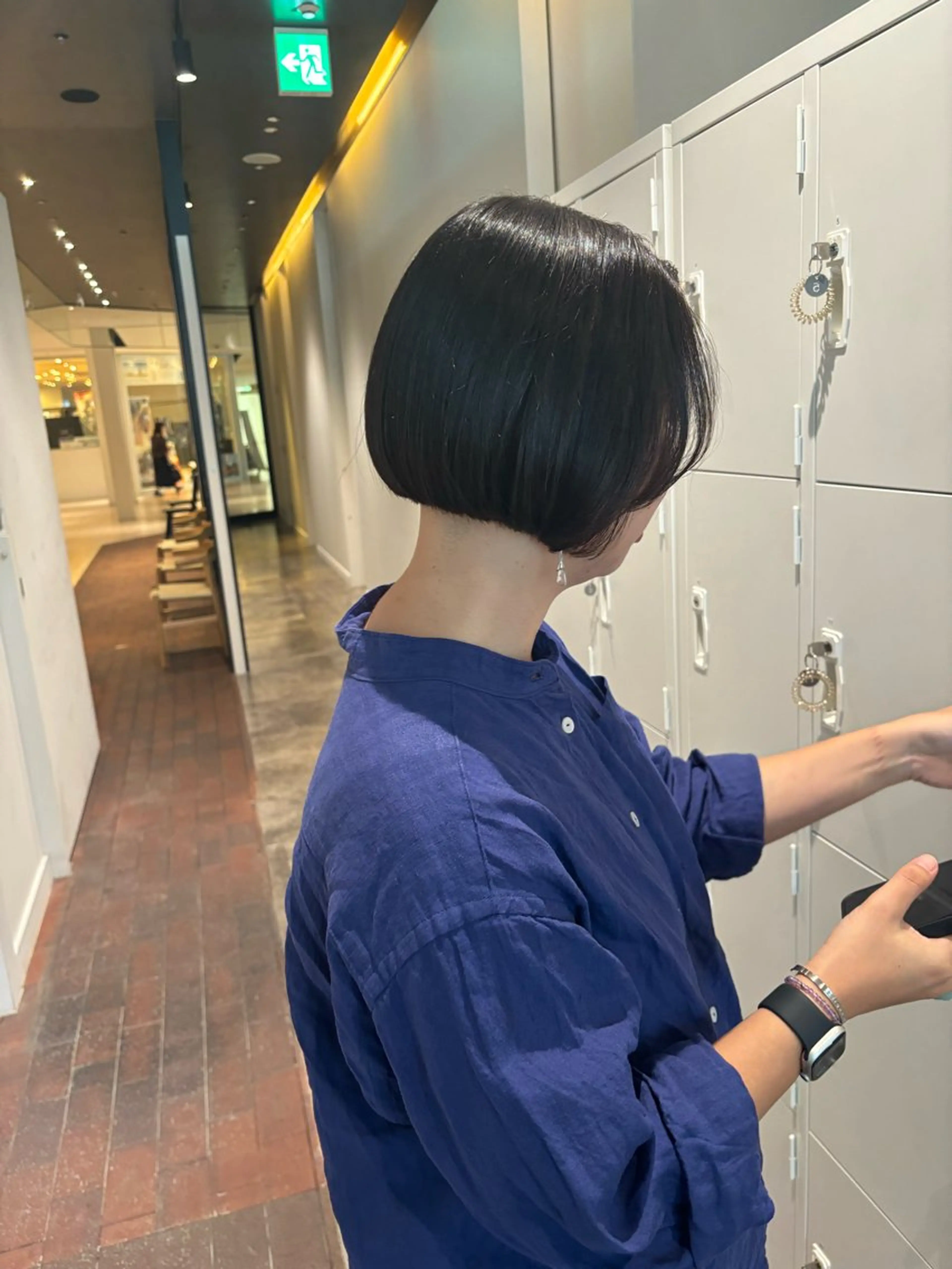 ミディアム ボブ カット ショート／ミニボブ マンツーマン/マユコのヘアスタイル