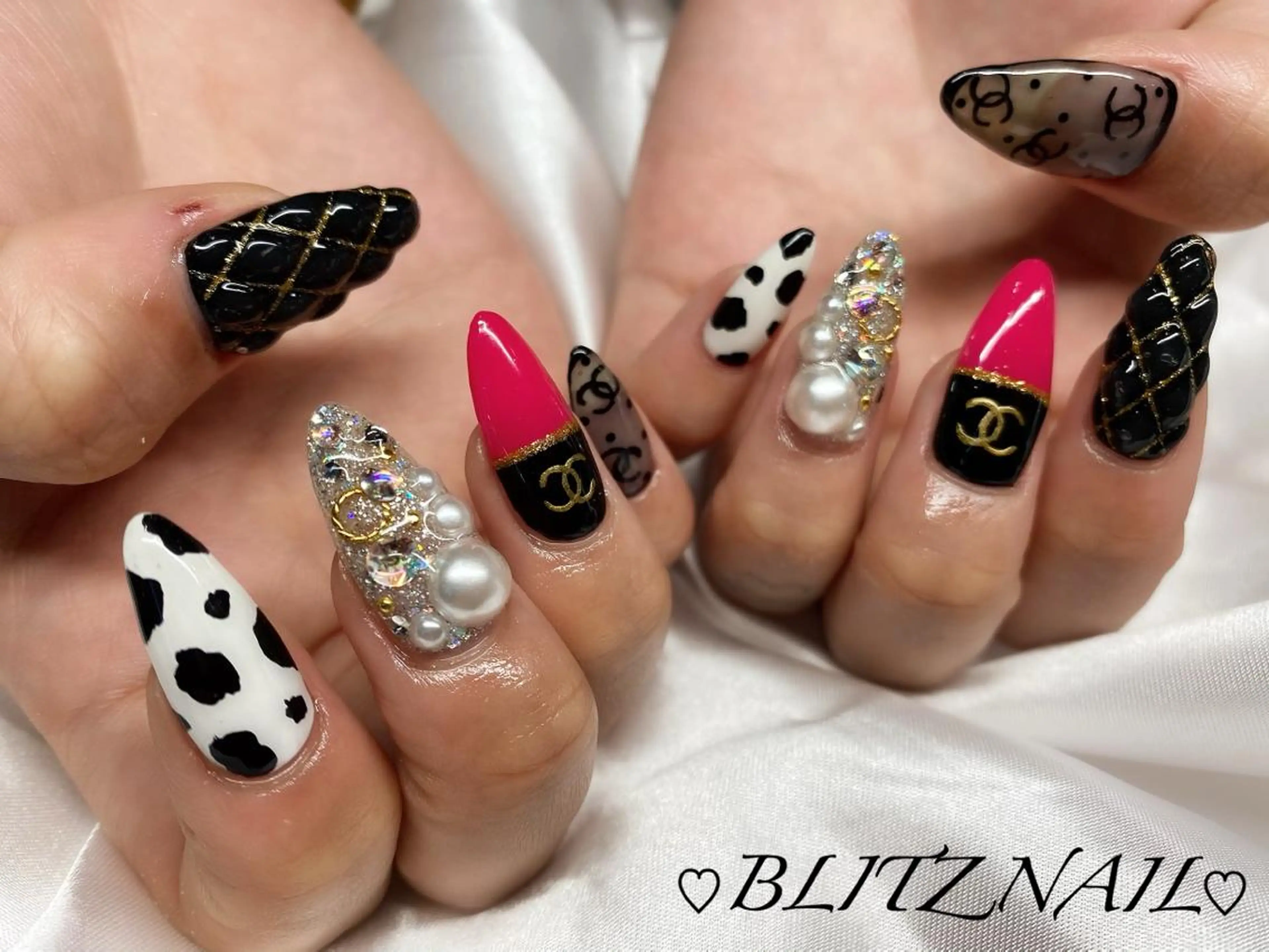 ネイル BLITZ Nail 岩田💅🏻✨のネイルデザイン