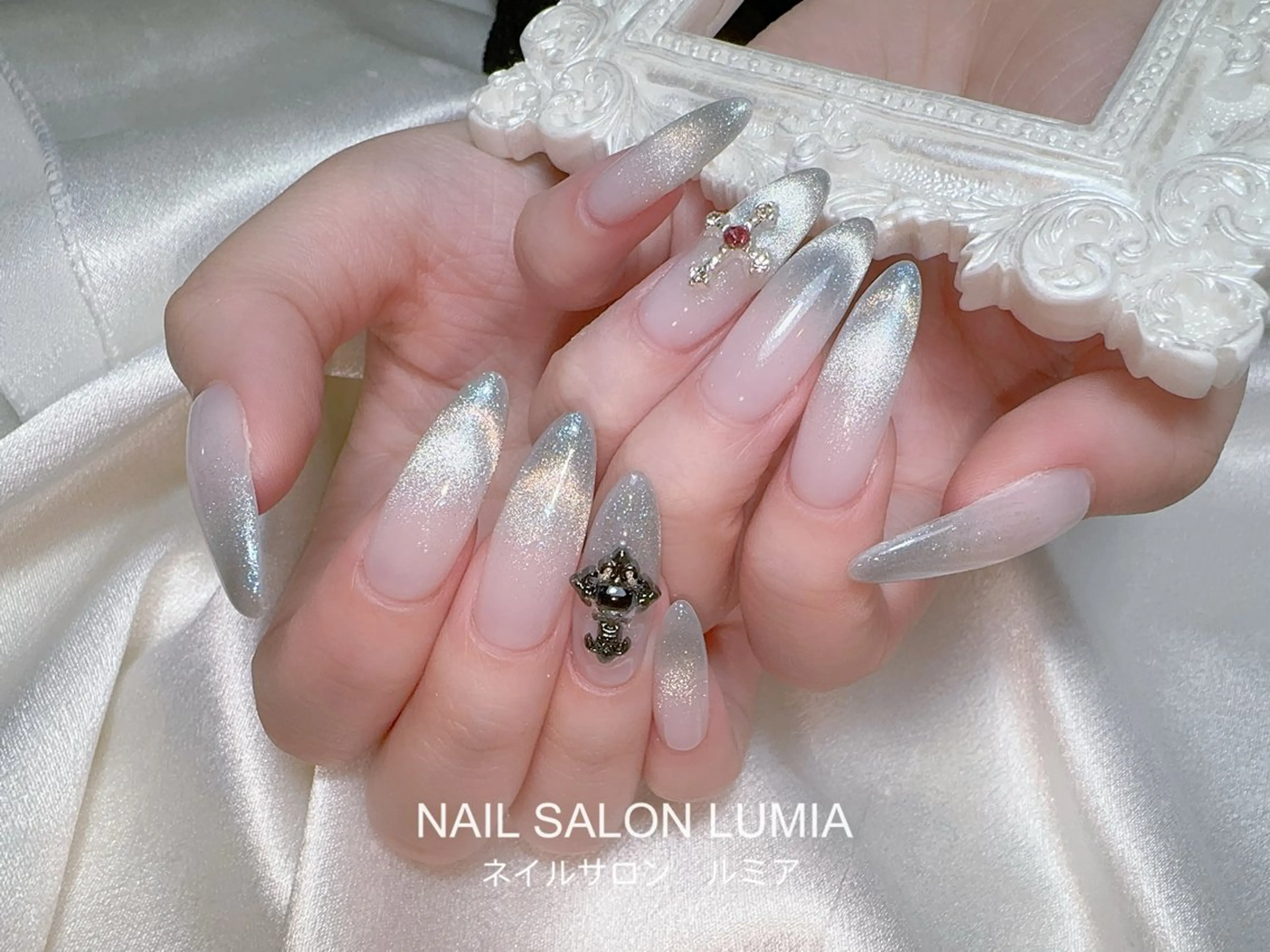 ネイル ハンドネイル ネイルサロン ルミア Lumia 店長のネイルデザイン