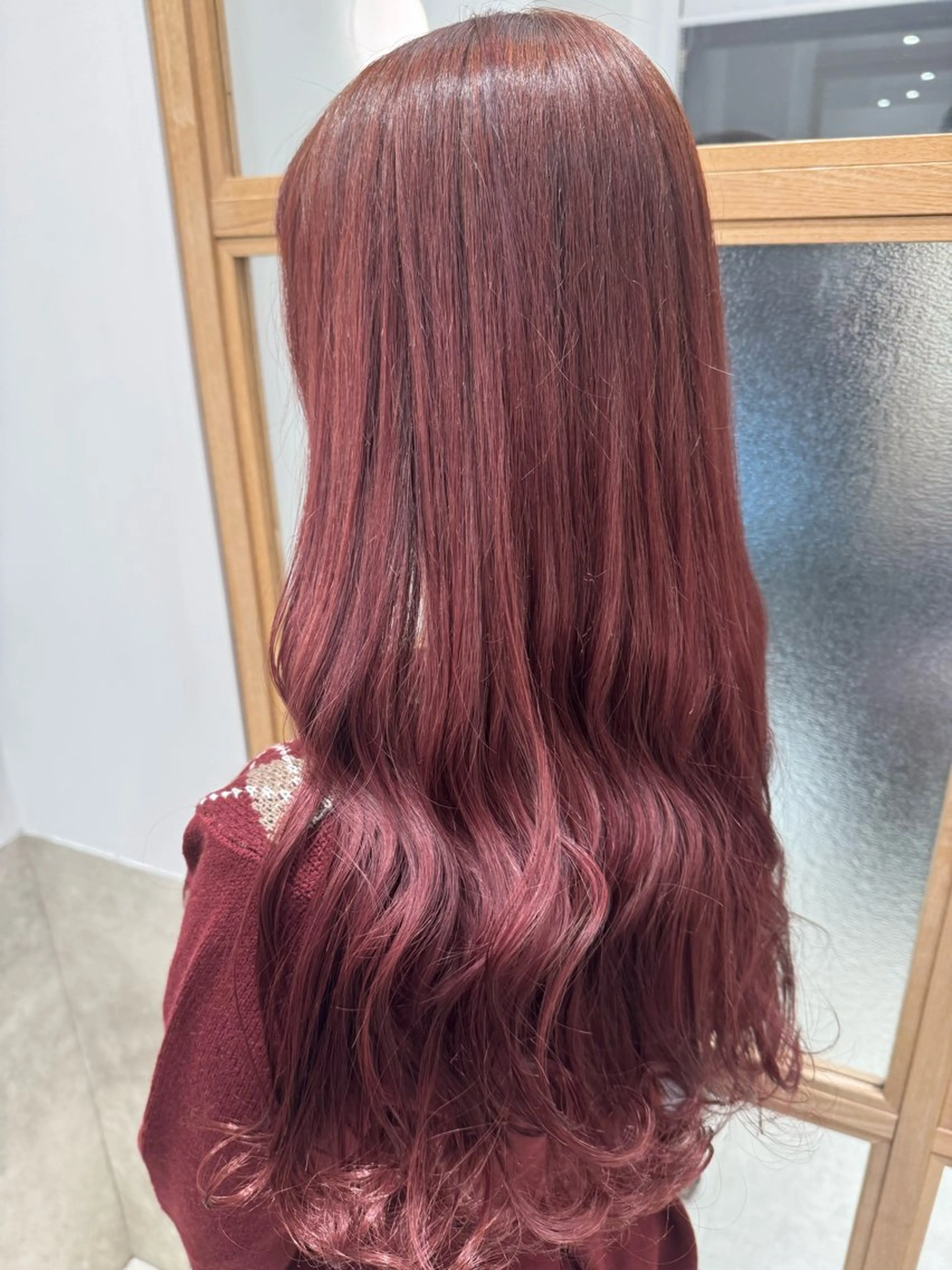 ロング カラー GO TODAY SHAiRE SALON原宿Stella店所属・GO TODAY シェアサロンのヘアスタイル