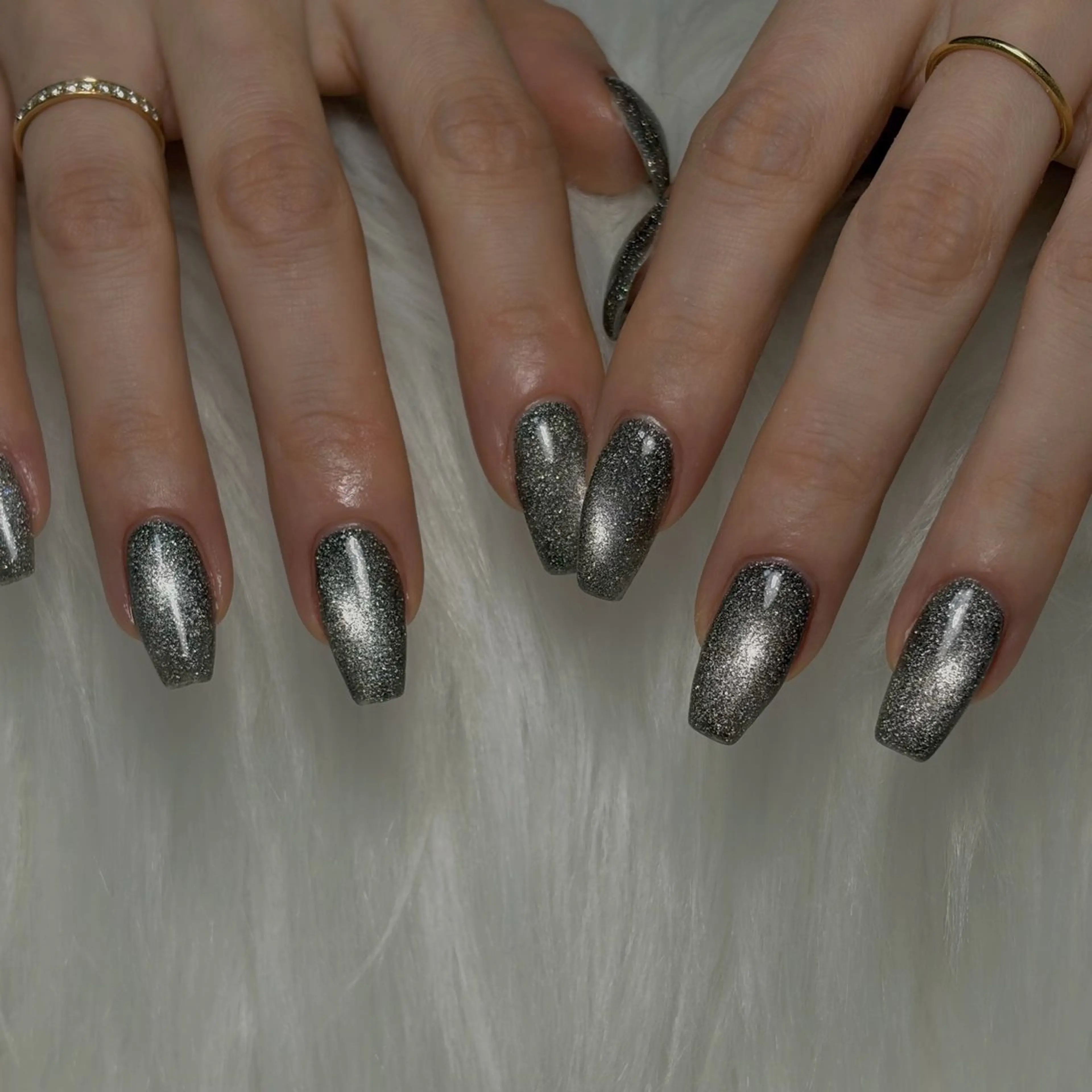 ネイル マグネットネイル ハンドネイル NAILSALON 【CHOUCHOU】のネイルデザイン