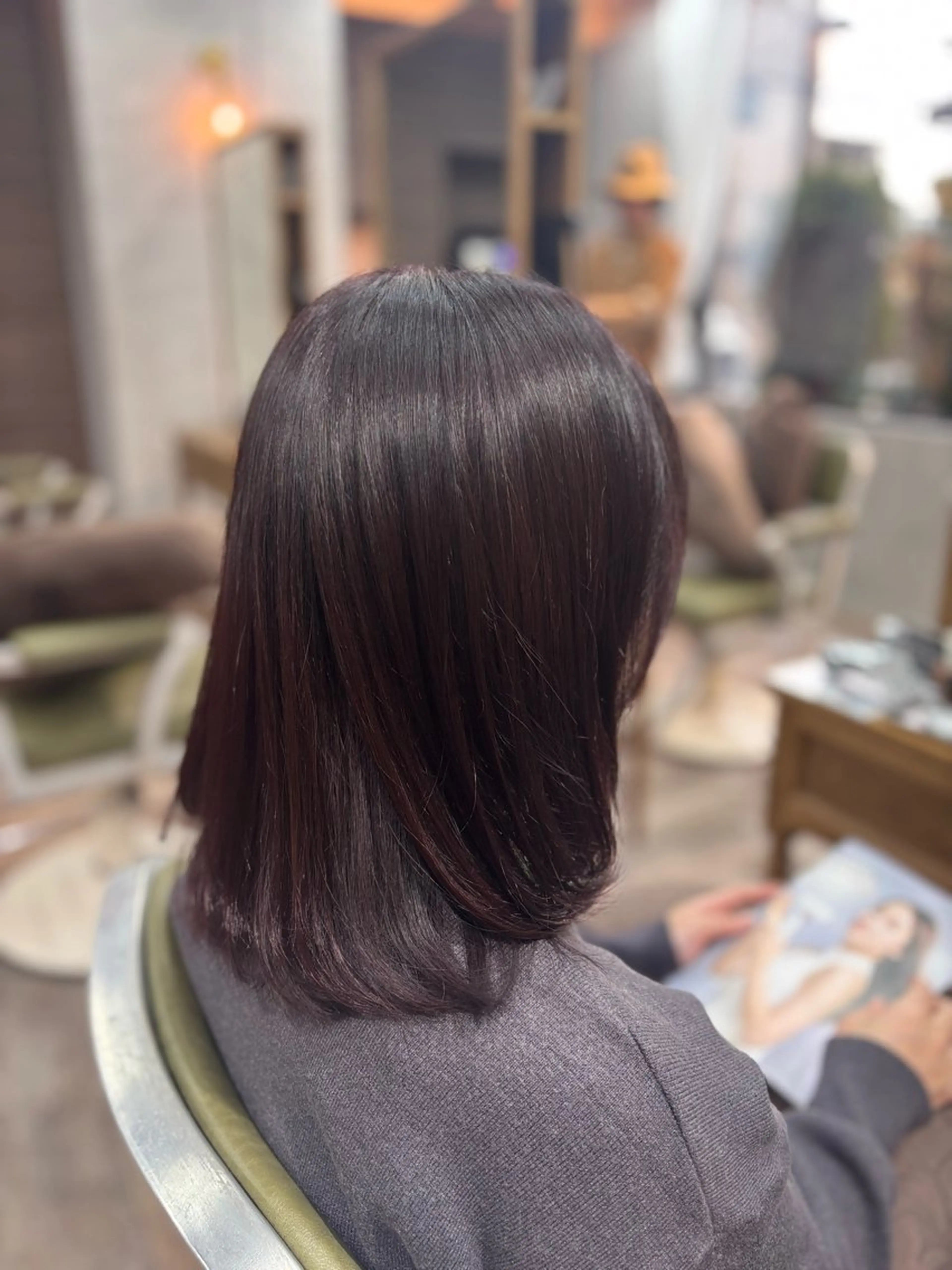 セミロング カラー ヘアカラー sweetroom辻堂所属・🦋 たから 🦋のヘアスタイル
