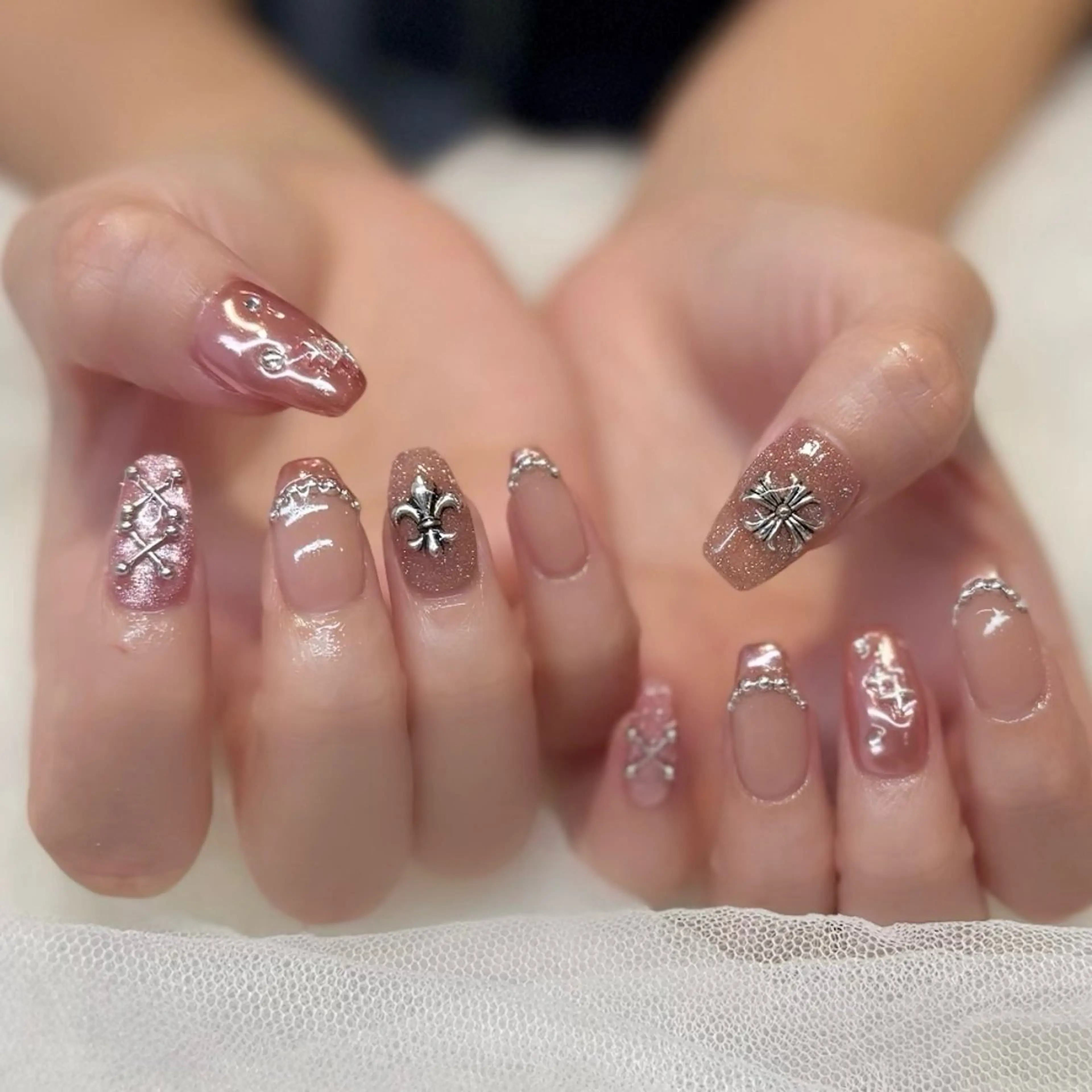 ネイル ハンドネイル 新井 ひなののネイルデザイン