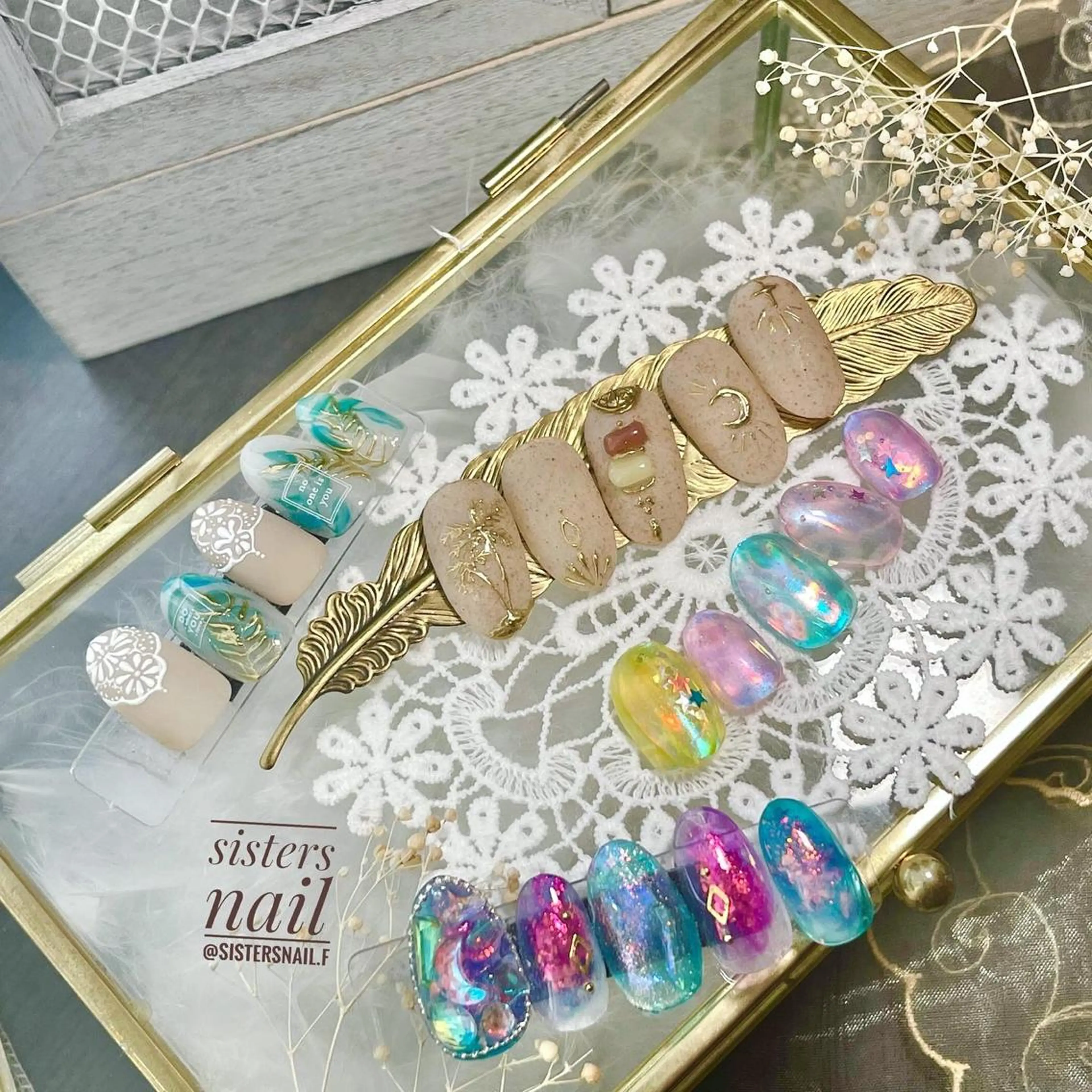 ネイル アートネイル 氷ネイル・うるうるネイル ワンカラーネイル 夏ネイル ハンドネイル ハンドケア sisters nail.fのネイルデザイン