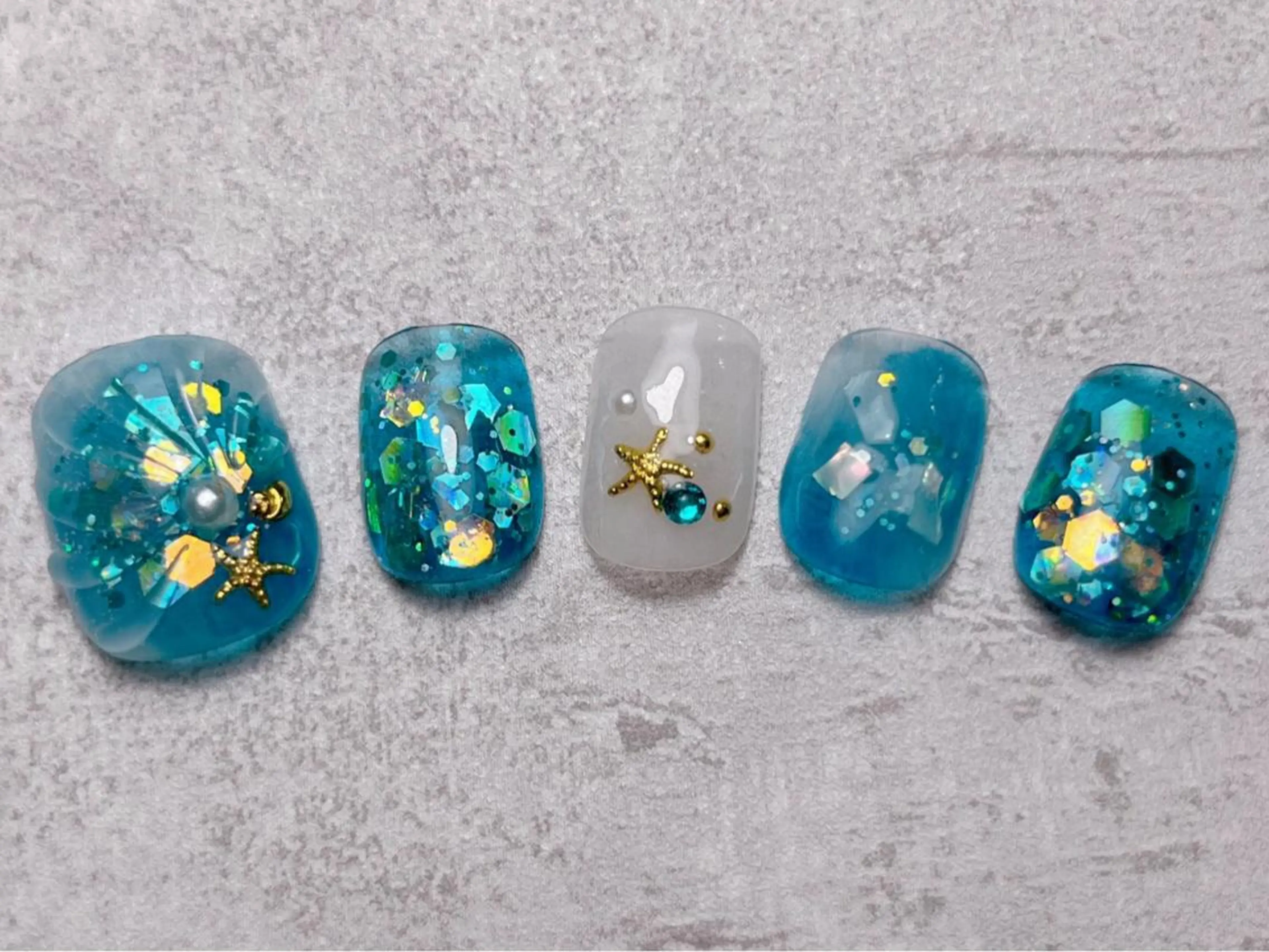 ネイル ハンドネイル lucky nail 歌舞伎町のネイルデザイン