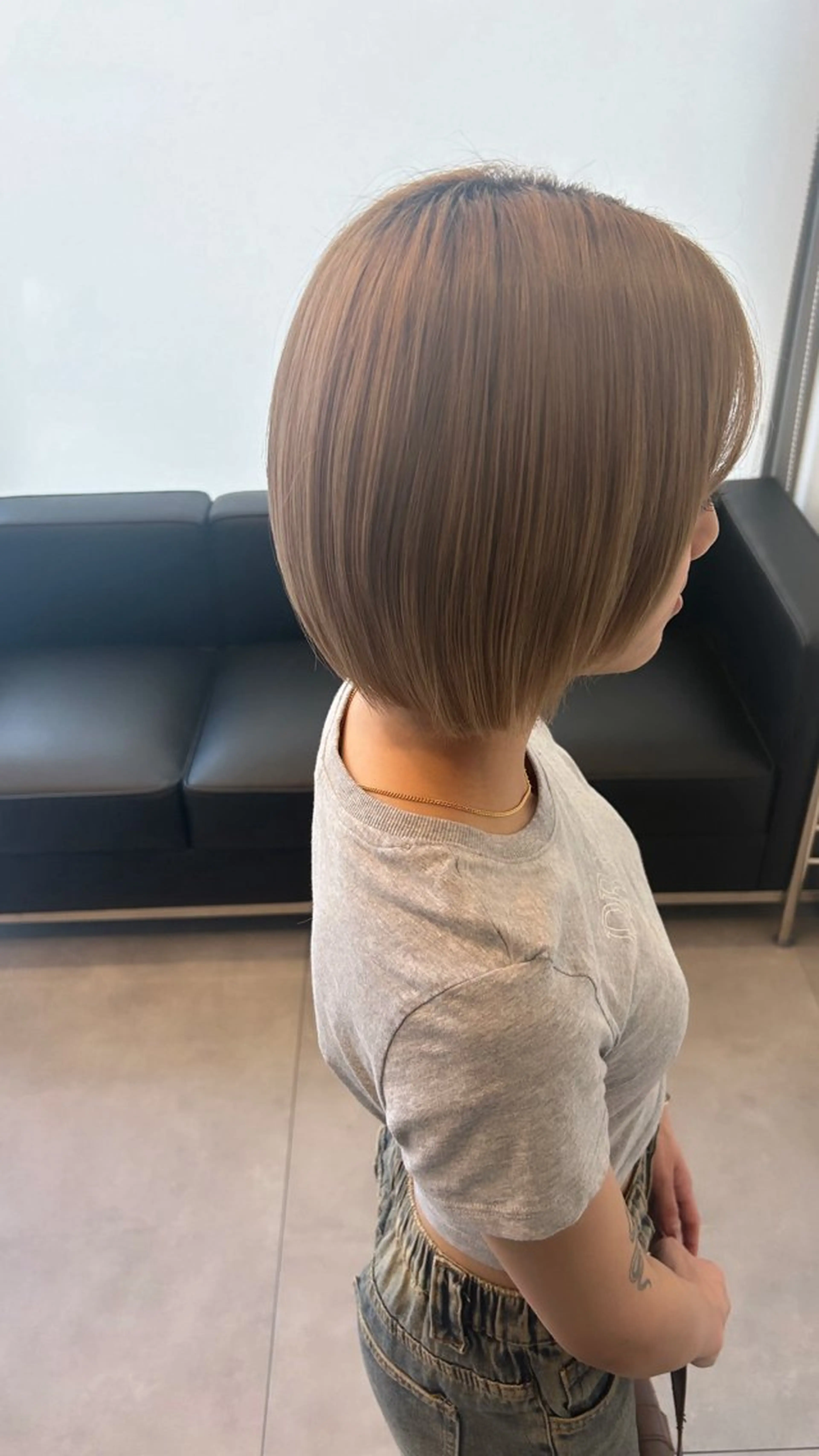 ショート 善財 康葵のヘアスタイル