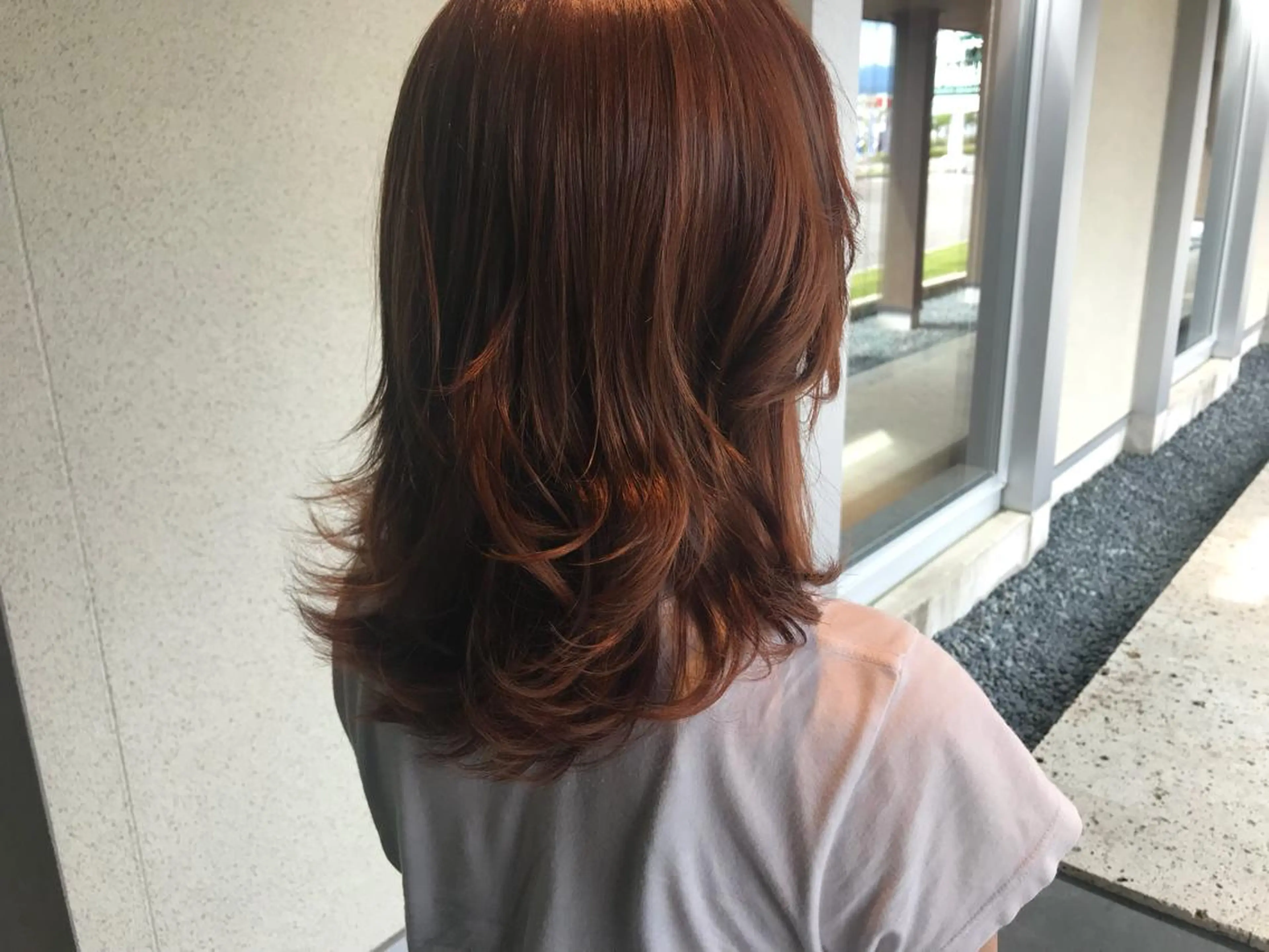 セミロング カラー ブリーチ ブリーチなしカラー nambu-GARDEN所属・高橋 美波のヘアスタイル