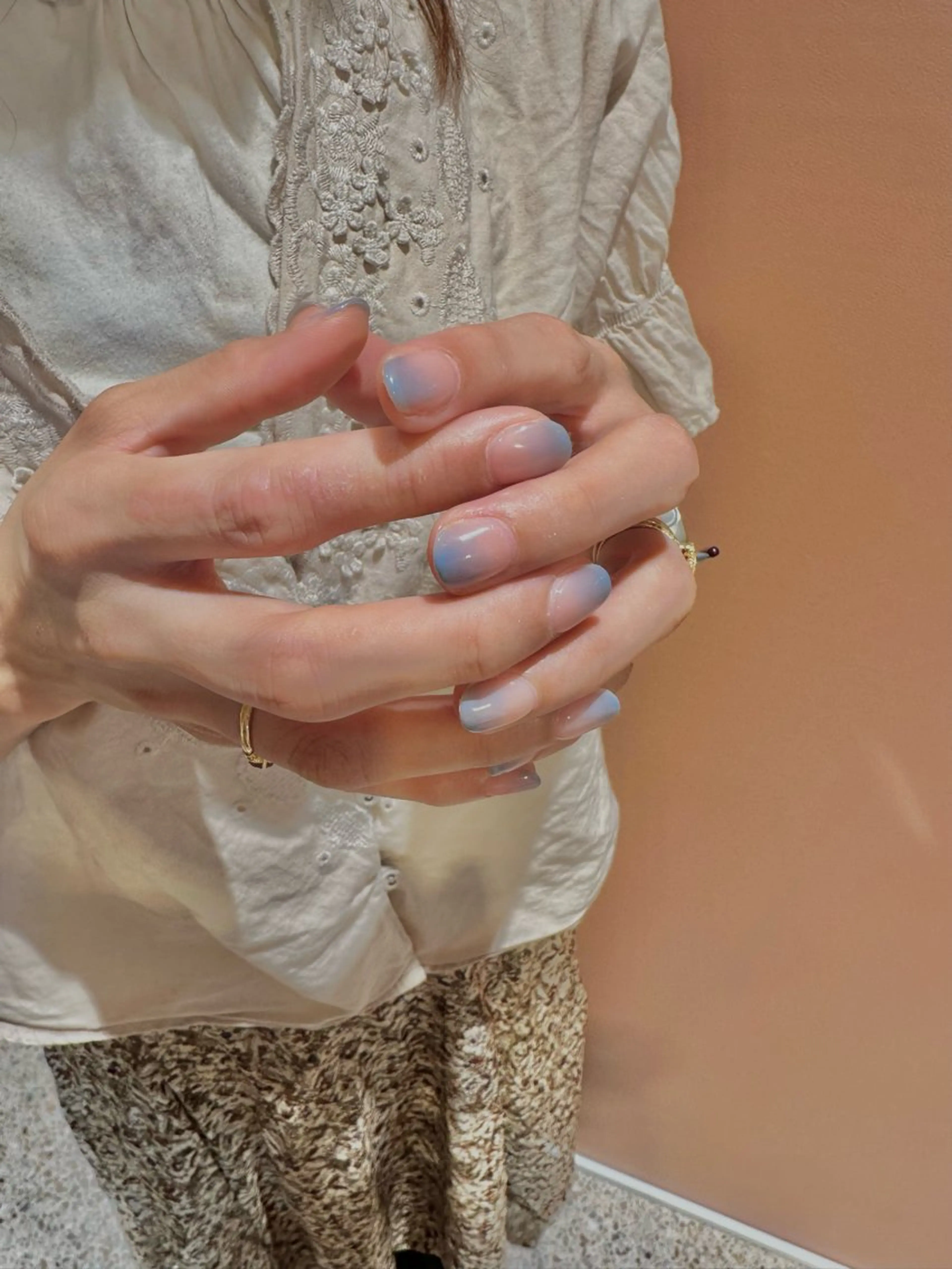 ネイル グラデーション 持ち込み ハンドネイル unopulir Kahoのネイルデザイン