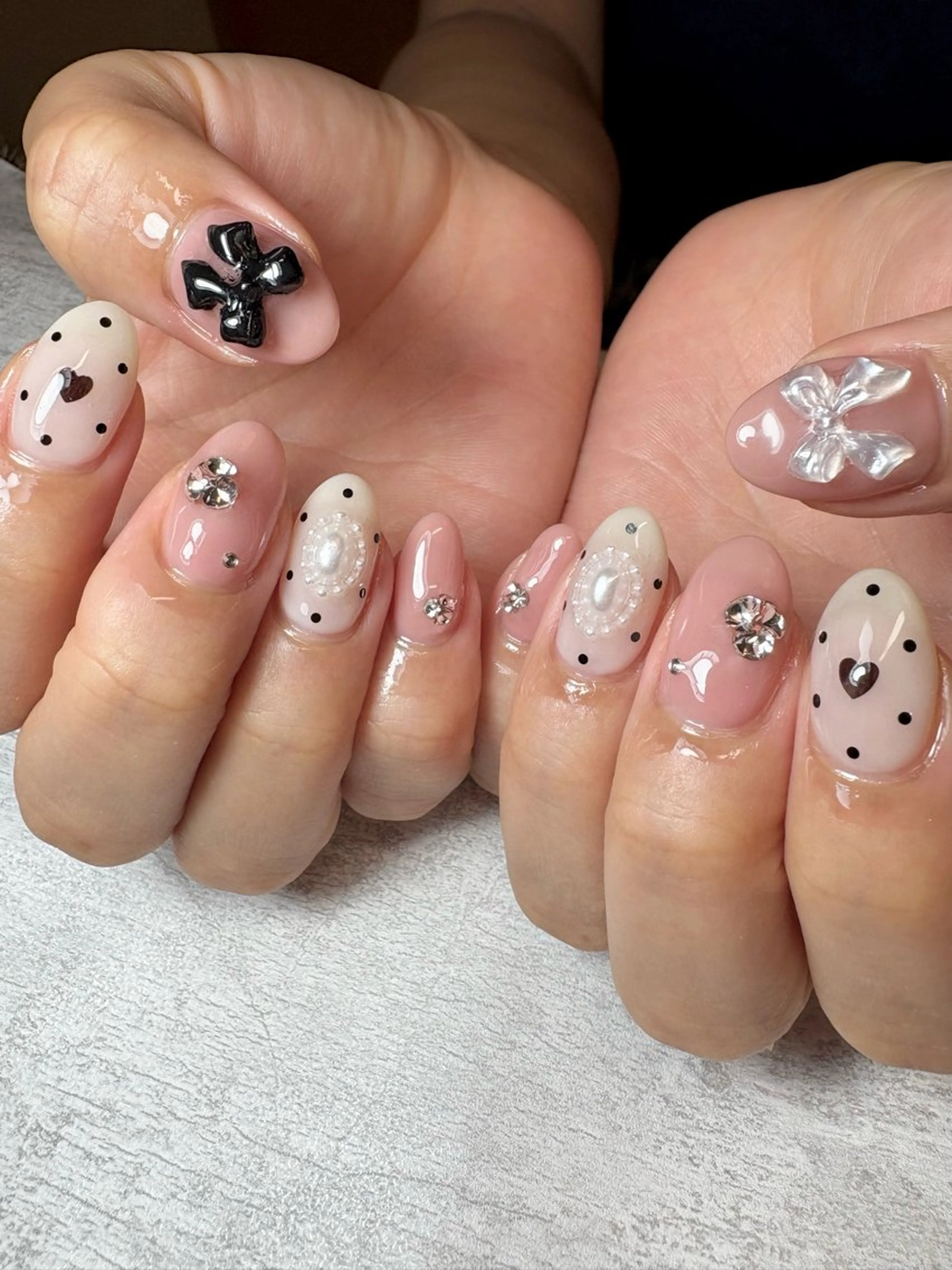 ネイル ドット ハート 持ち込み リボン BEAUTY GARDEN 【nail salon unseul】所属・nana .のネイルデザイン