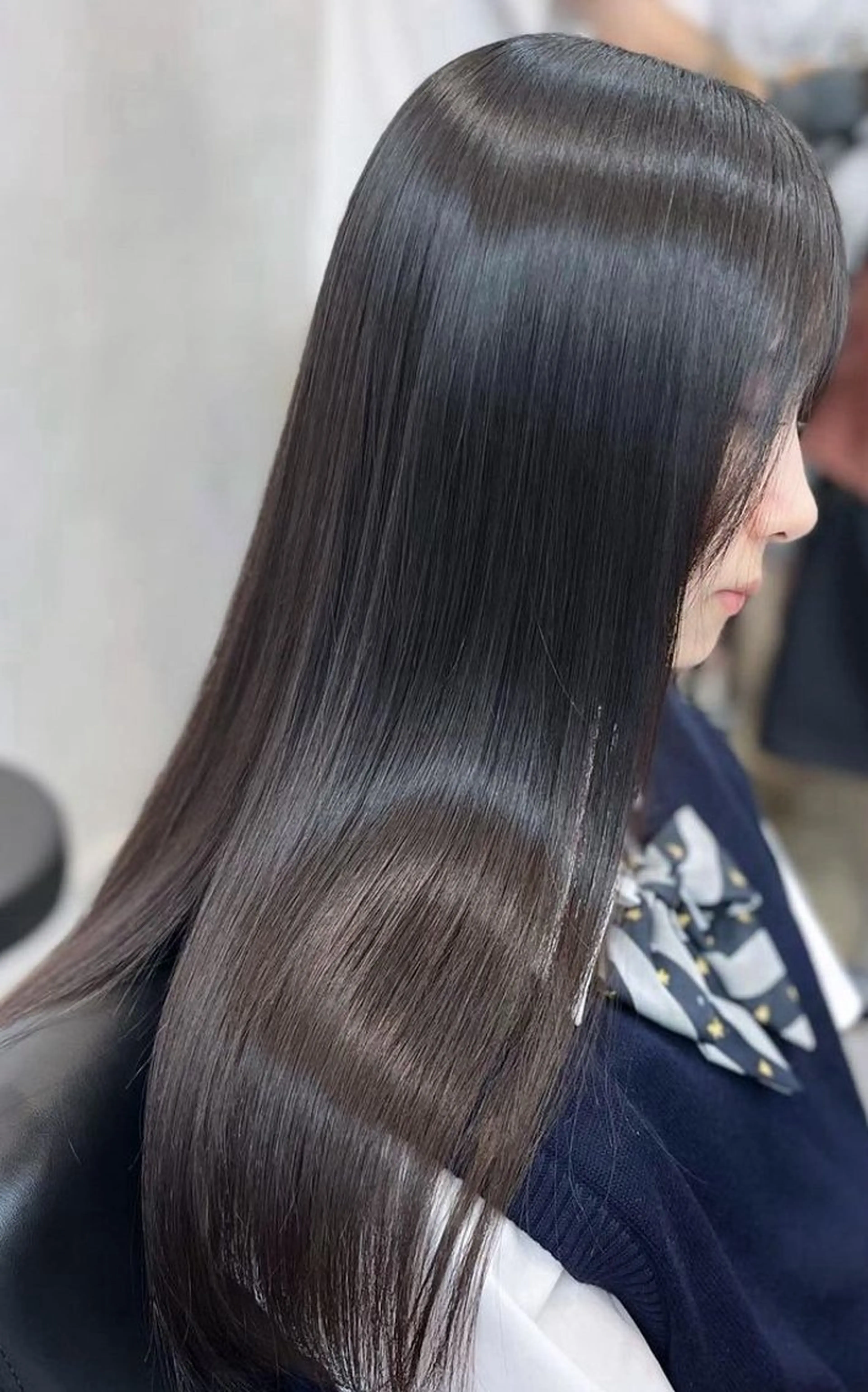 Aujua1ヶ月半から2ヶ月分のホームケアで使えるシャンプートリートメント付きカット＋カラー＋トリートメントの写真