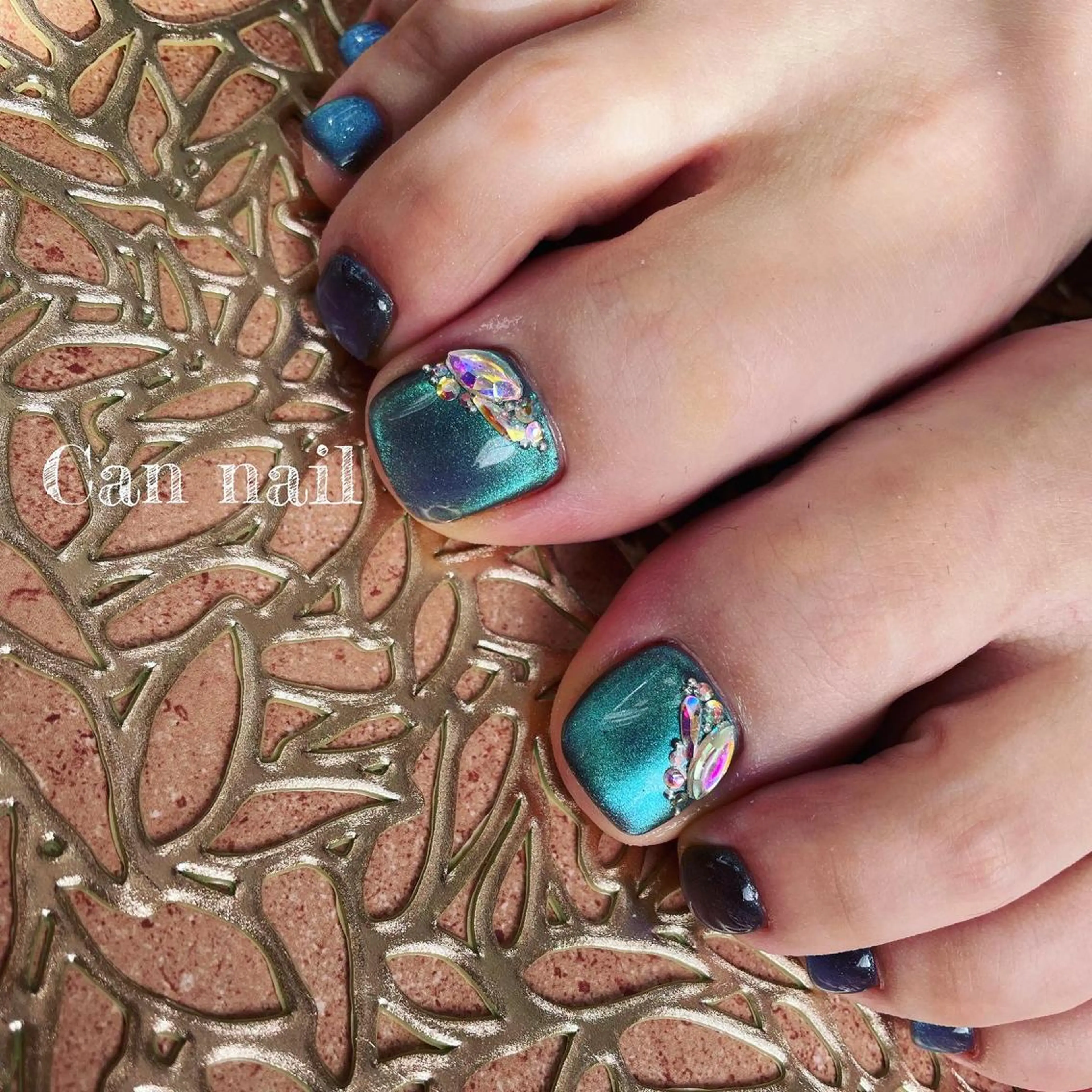 ショート ネイル フットネイル Parfum パルファンのネイルデザイン