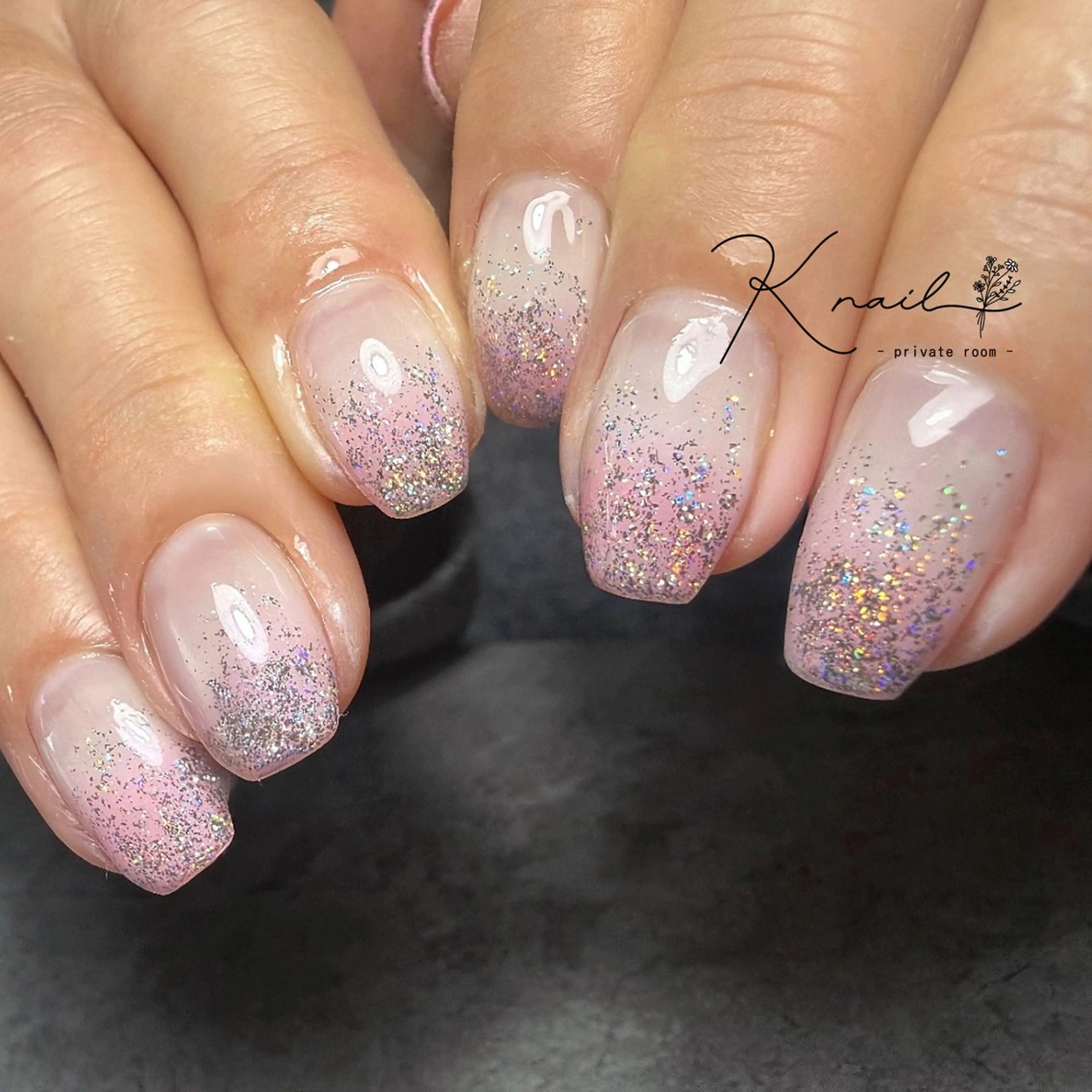 ネイル フラワーネイル ニュアンスネイル 王 雅文のネイルデザイン