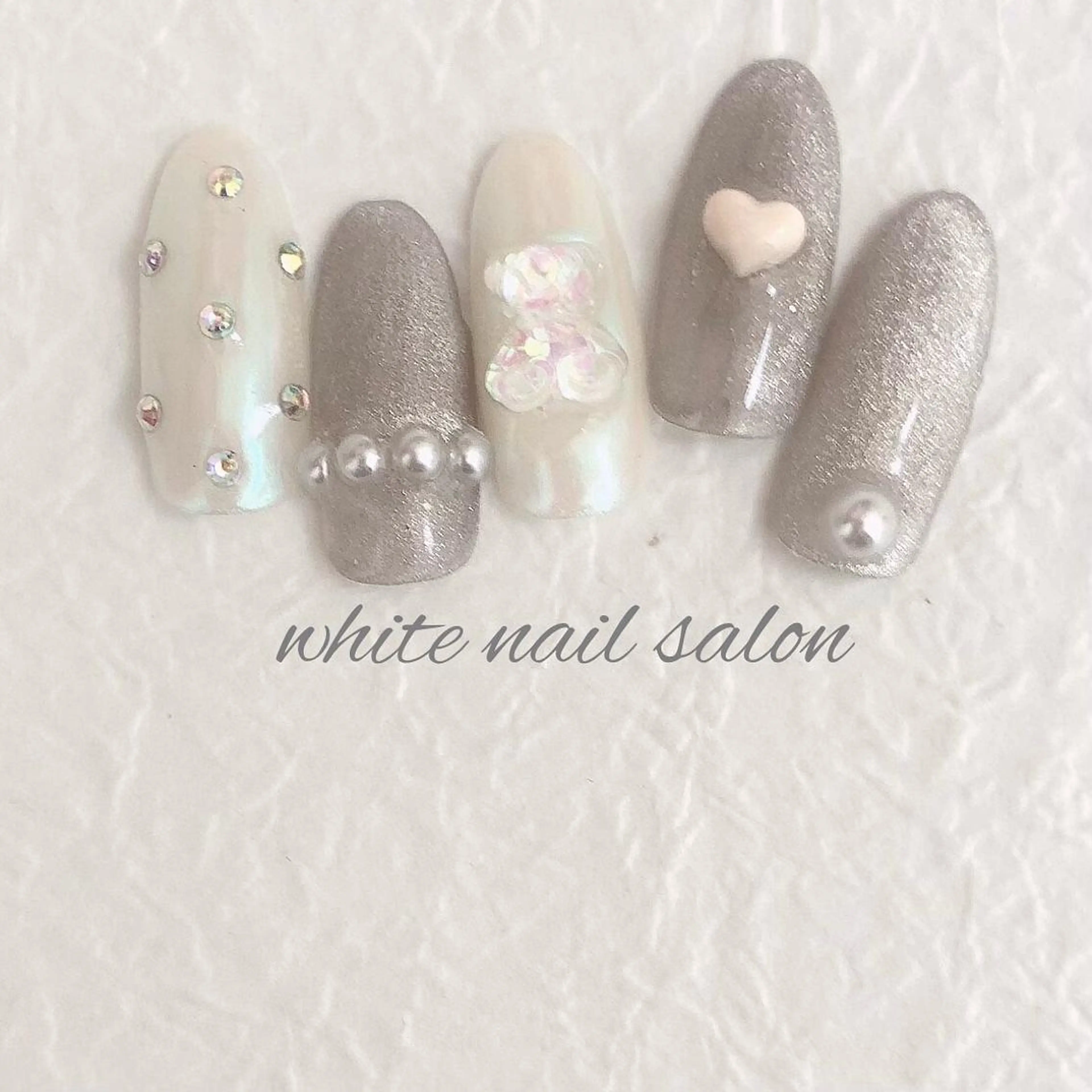 ネイル ジェルネイル ハードジェル 持ち込み ソフトジェル ハンドネイル white nail salonのネイルデザイン