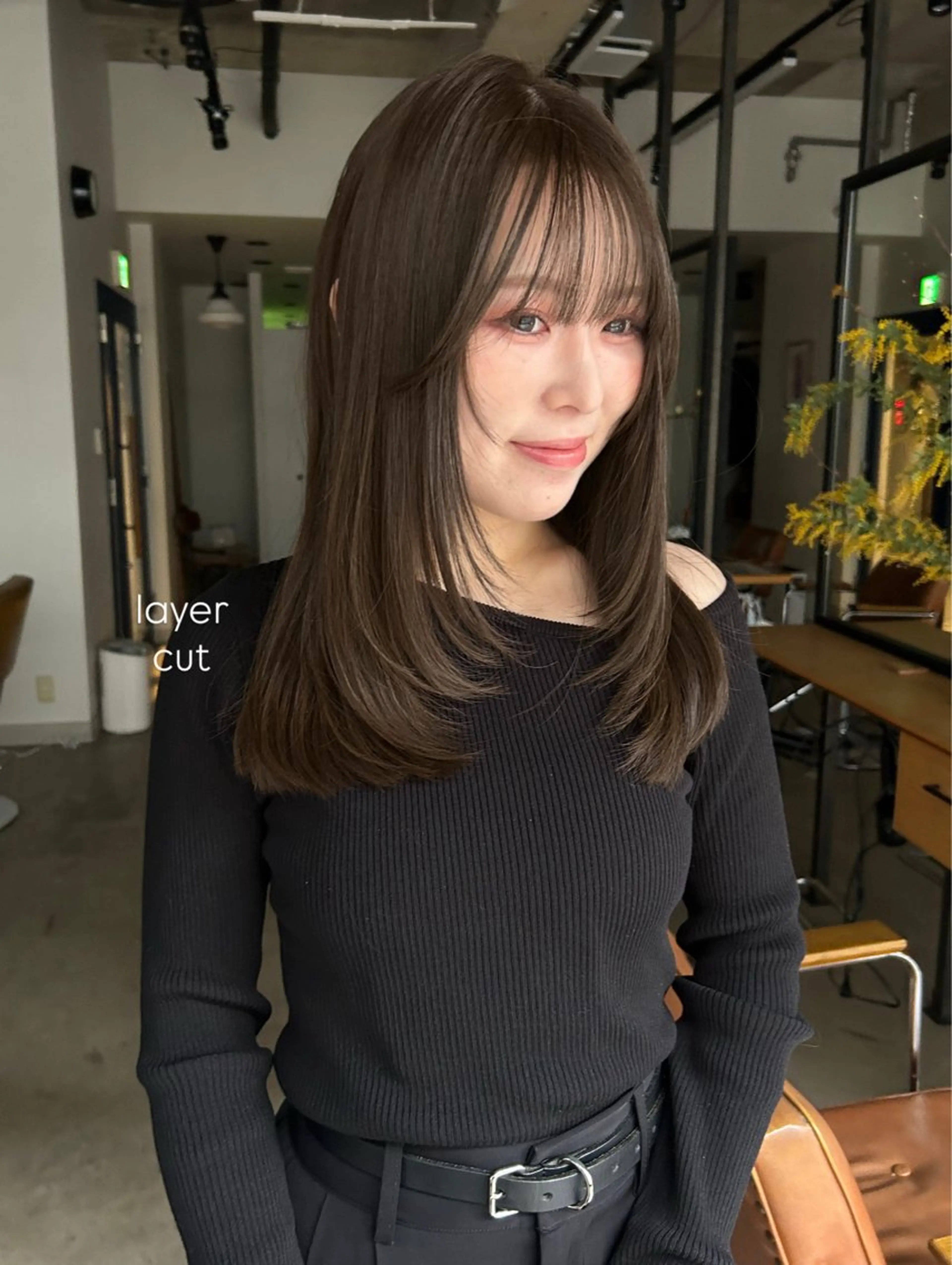 ロング カラー カット ヘアカラー トリートメント 透明感カラー レイヤーカット りなのヘアスタイル