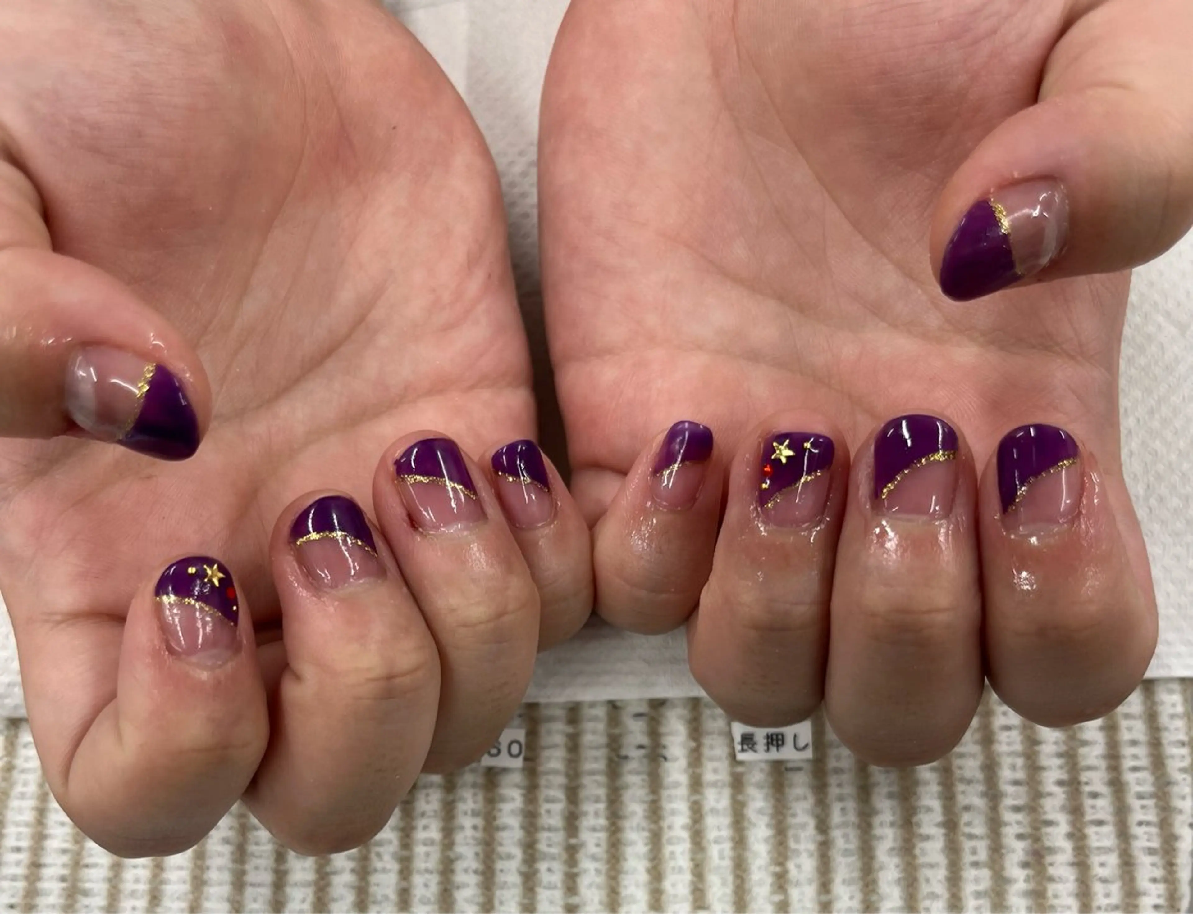 ネイル 土肥 愛菜のネイルデザイン