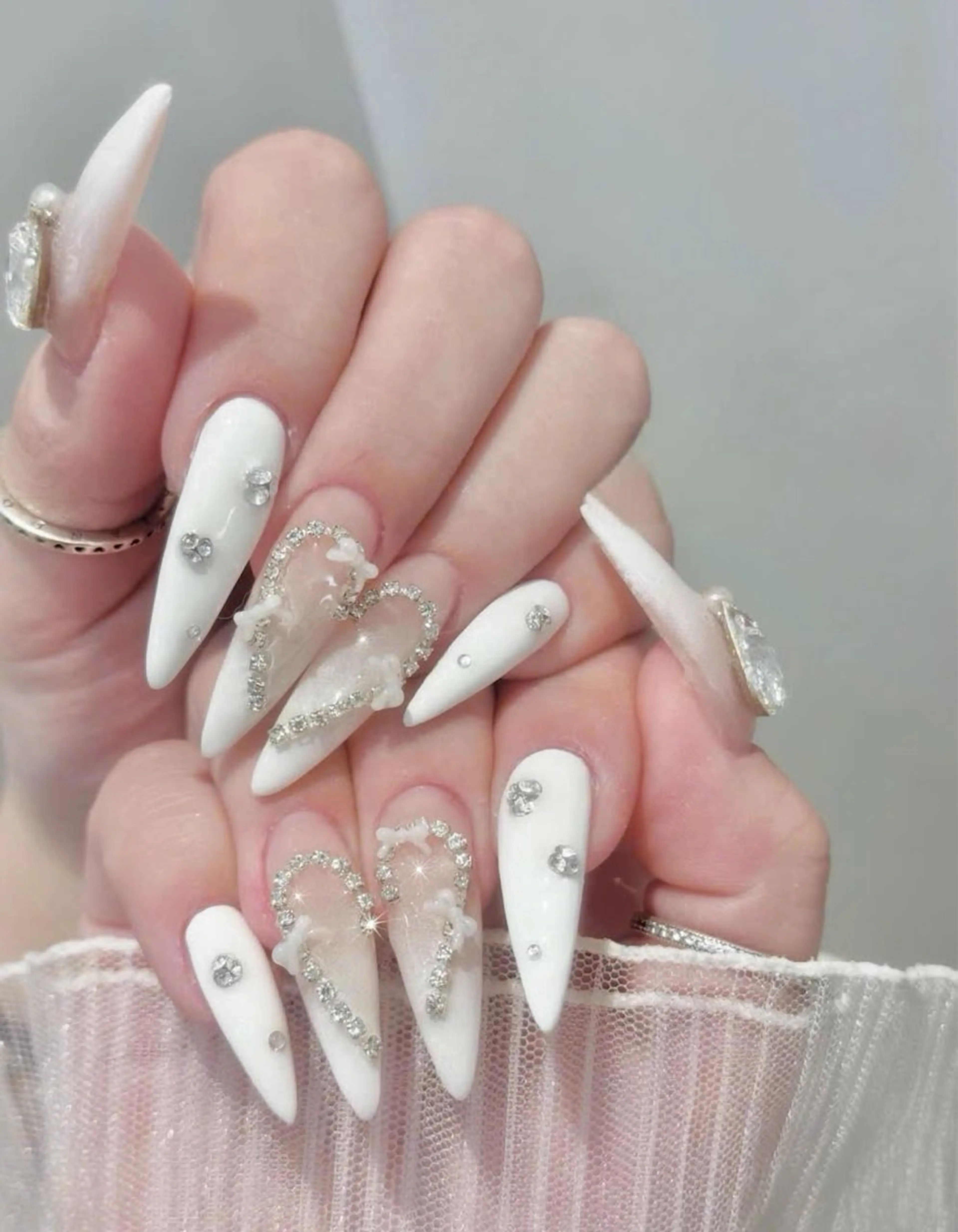 ネイル キラキラネイル マグネットネイル ミラーネイル ニュアンスネイル 春ネイル ハンドネイル Lina所属・MeiMei Nail モデル募集のネイルデザイン