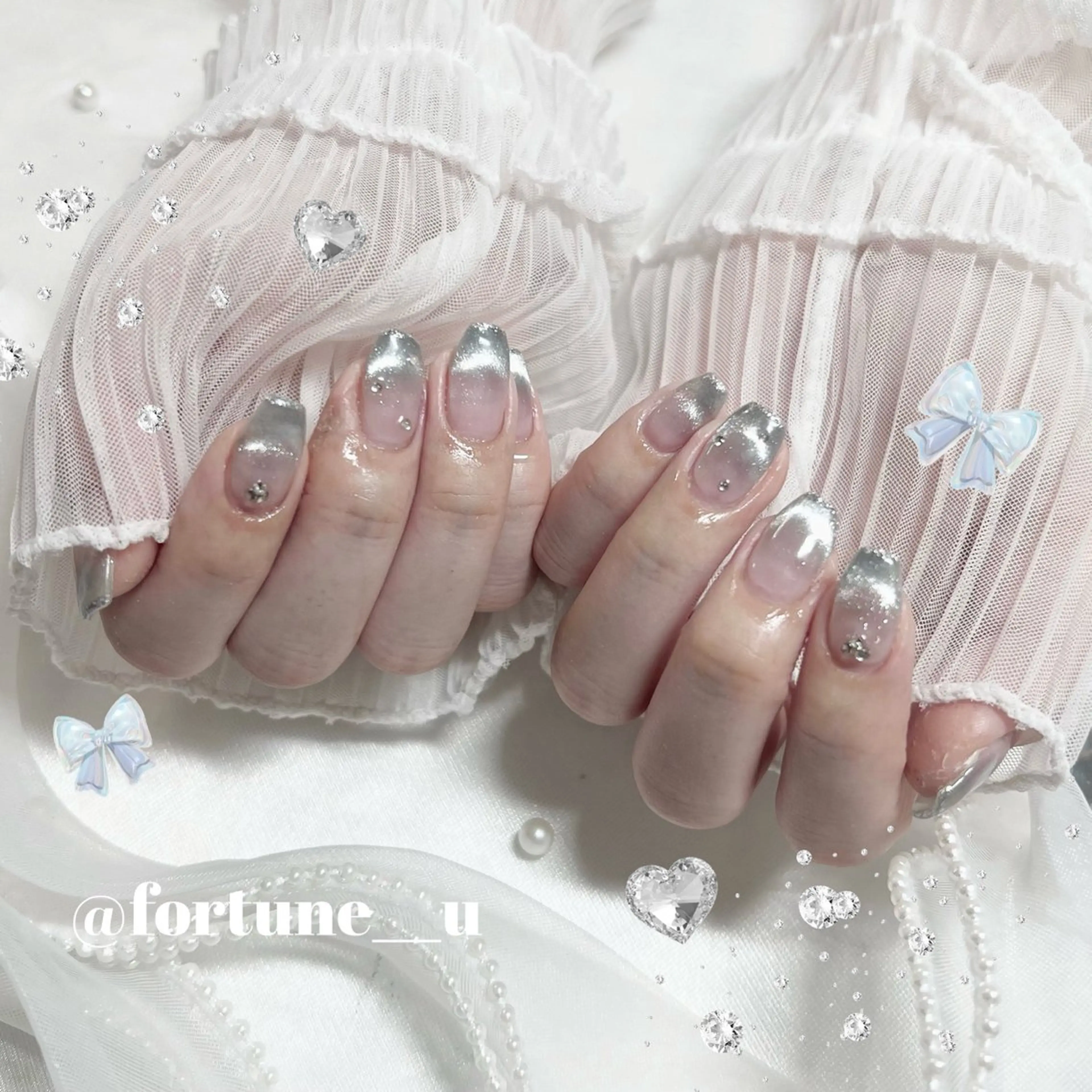 ネイル チークネイル ガーリー 韓国ネイル 水色 持ち込み ハンドネイル 💜 Yuuna💜のネイルデザイン