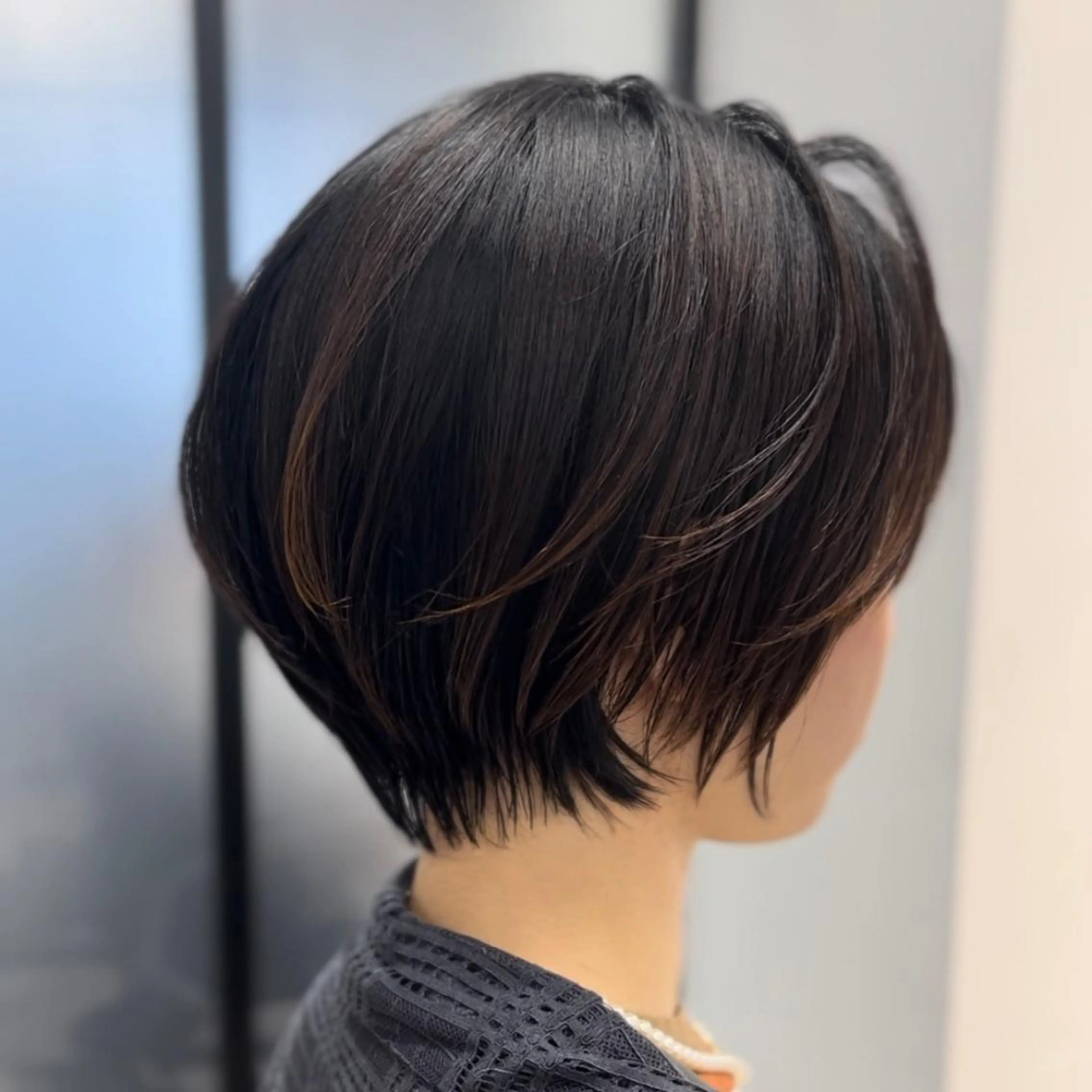 ショート ショートヘア、ボブ こやさん　コヤマのヘアスタイル