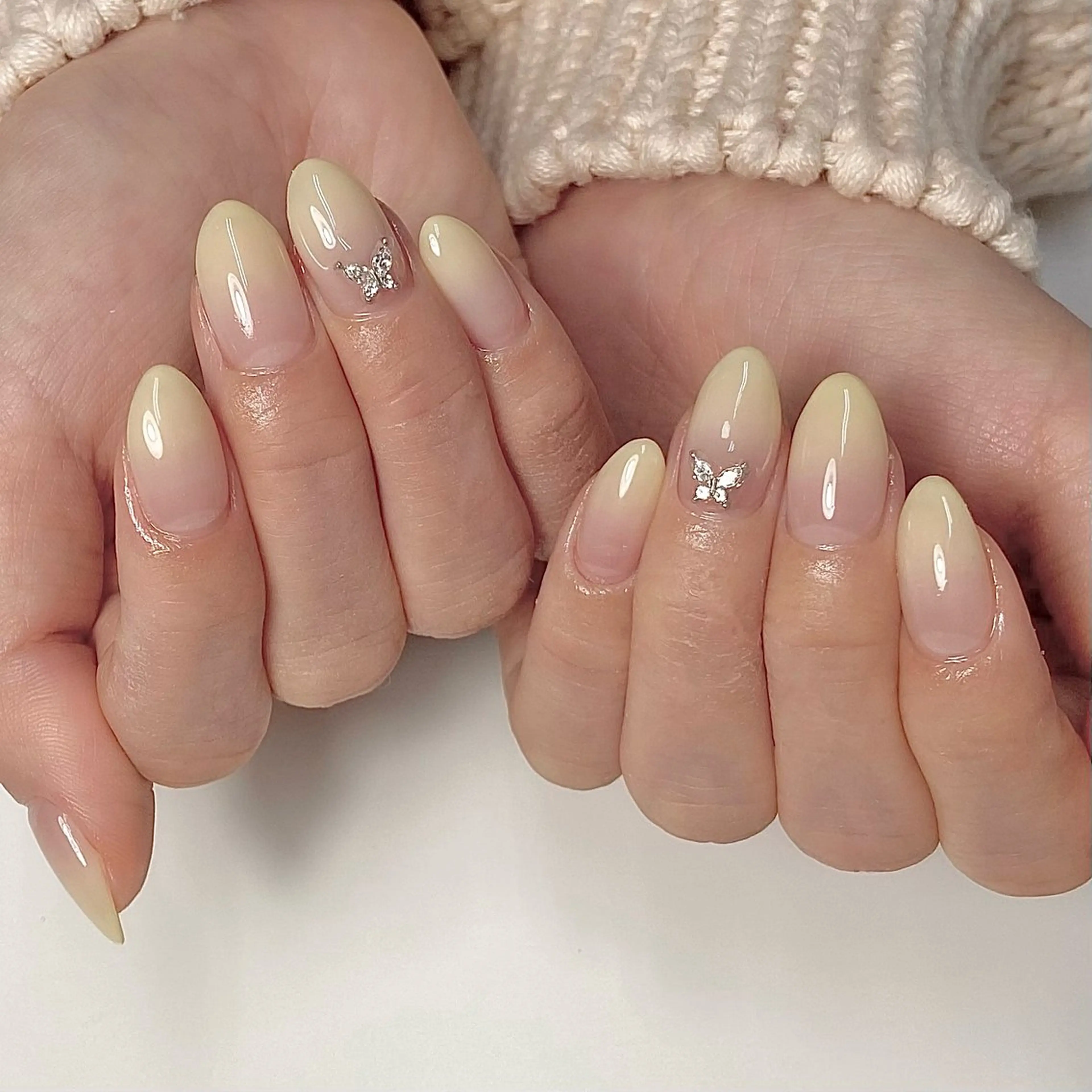 ネイル ハンドネイル enu所属・mana 🎀のネイルデザイン