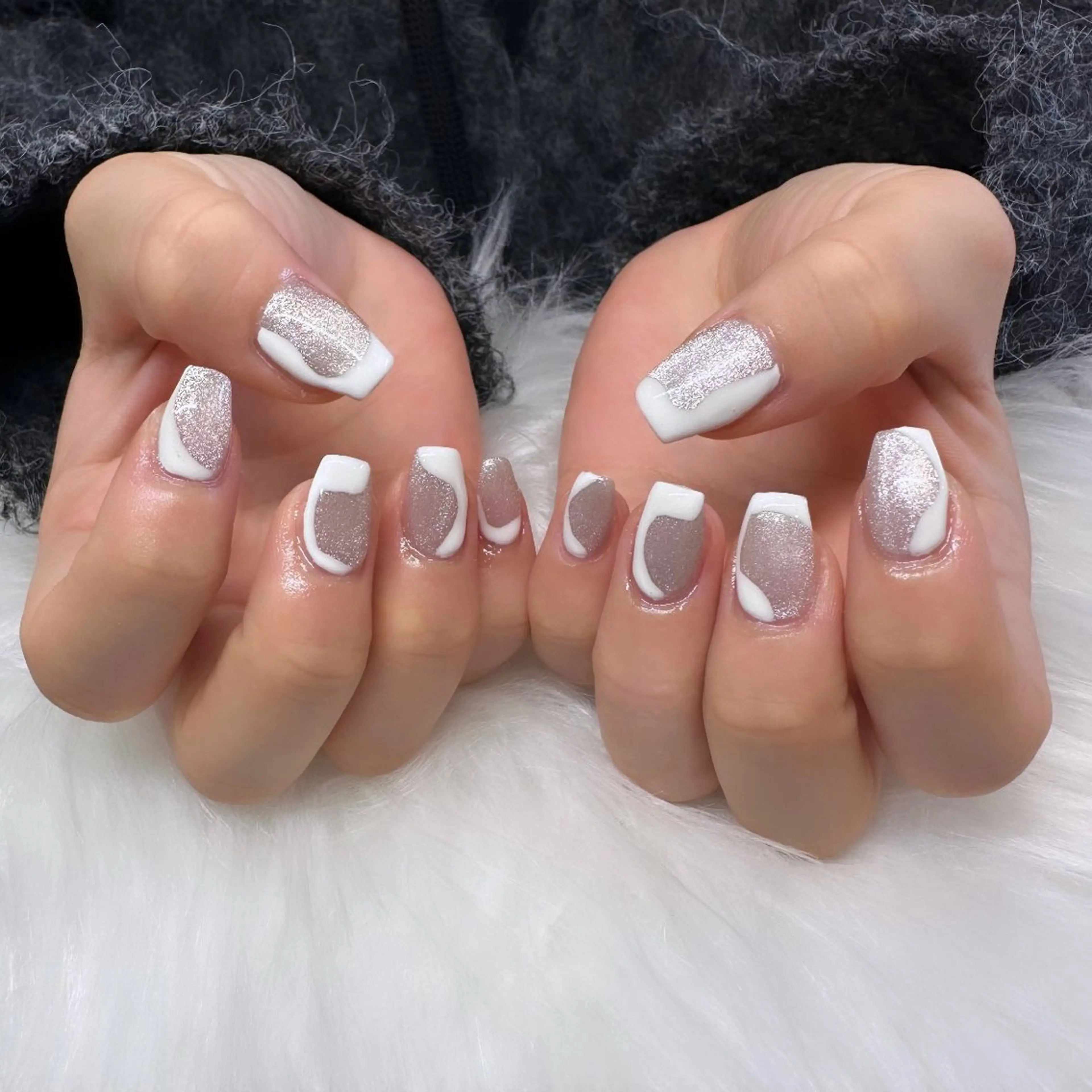 ネイル Laula🤍 ayakaのネイルデザイン