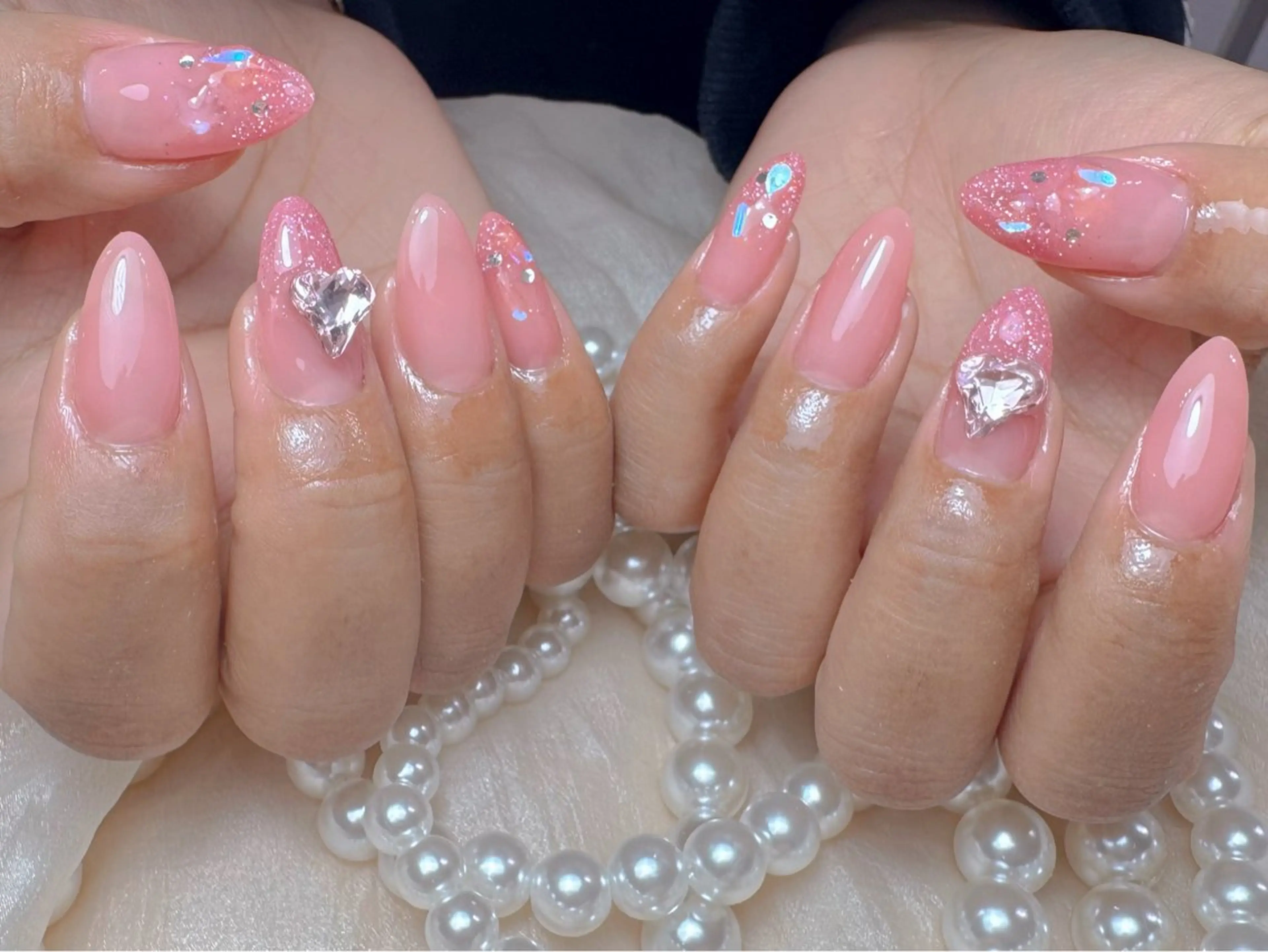 ネイル ハンドネイル マジックミラー所属・マジック ミラーのネイルデザイン