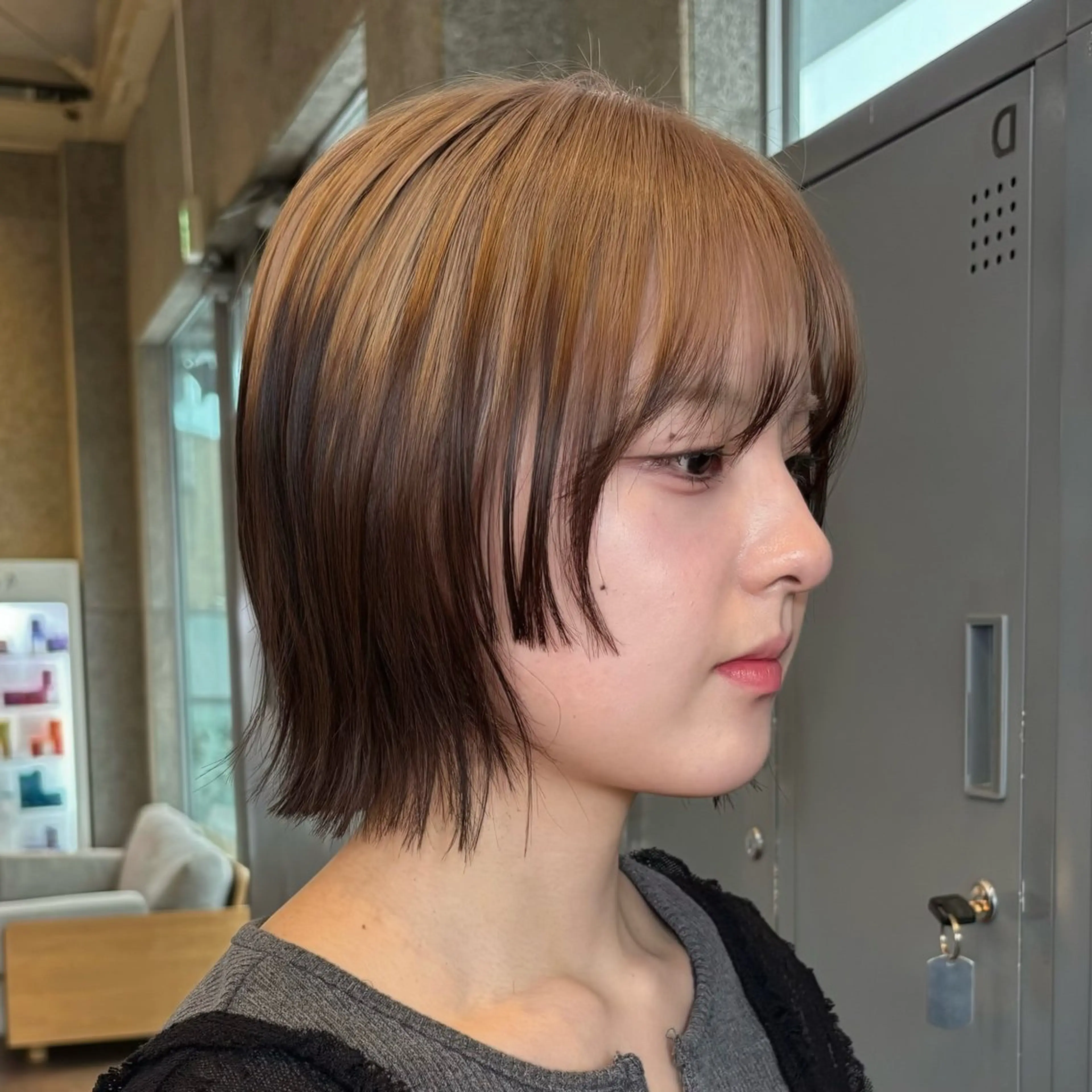 ショート カラー 最強デザインカラー/ ブリーチ/アヤミ🌟のヘアスタイル