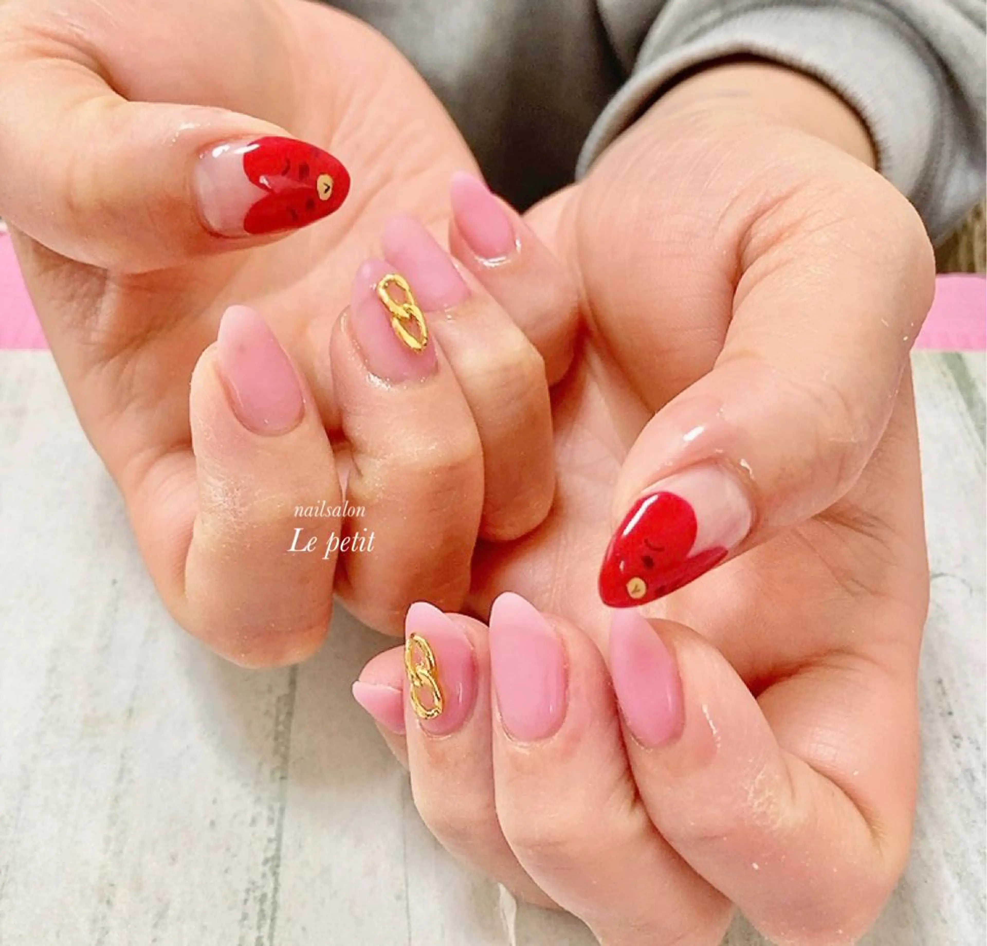 ネイル 石野 広佳のネイルデザイン