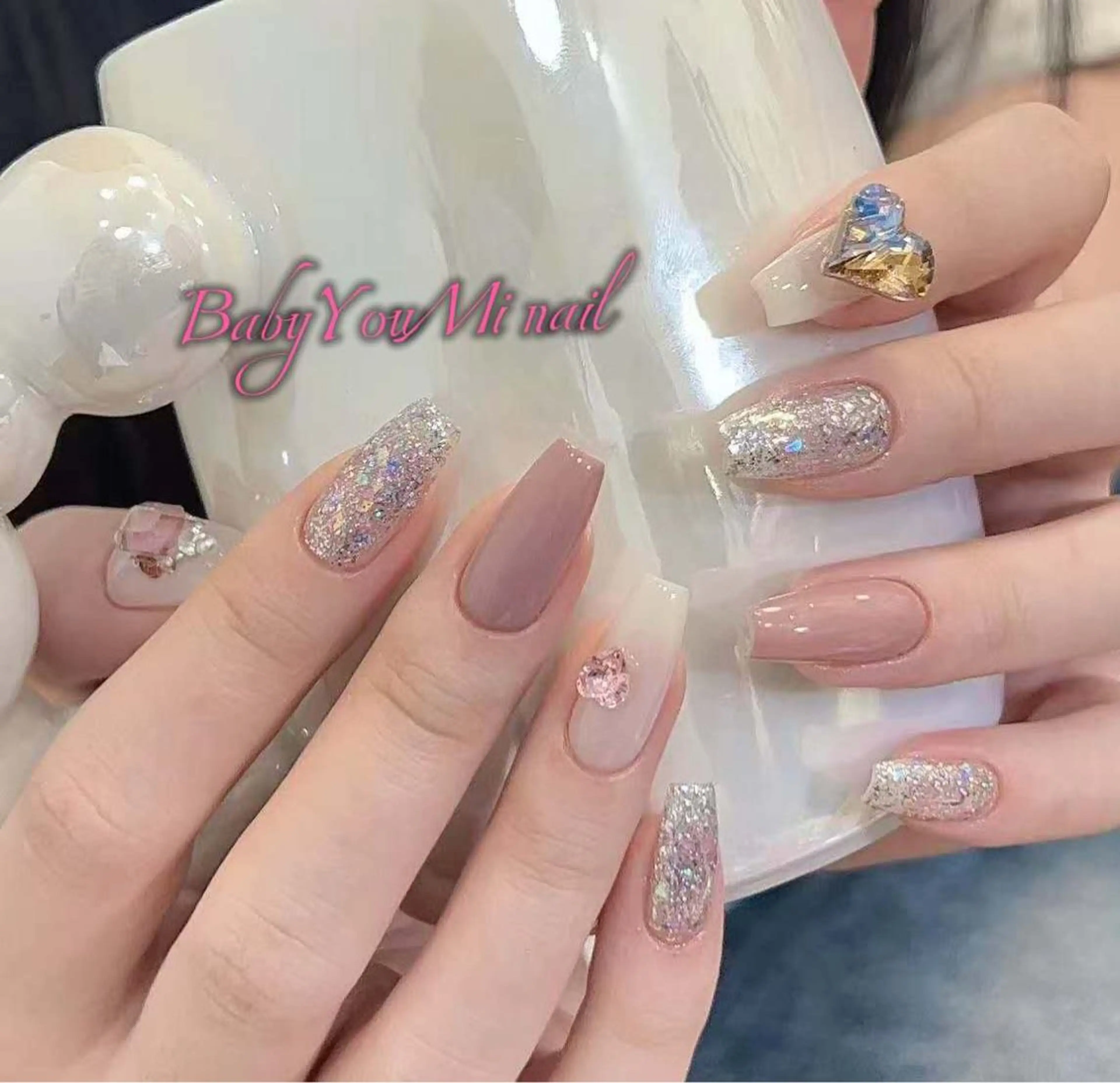 ネイル オーロラネイル フラワーネイル フットネイル フレンチネイル ジェルネイル ハンドネイル BabyYouMi ねねのネイルデザイン