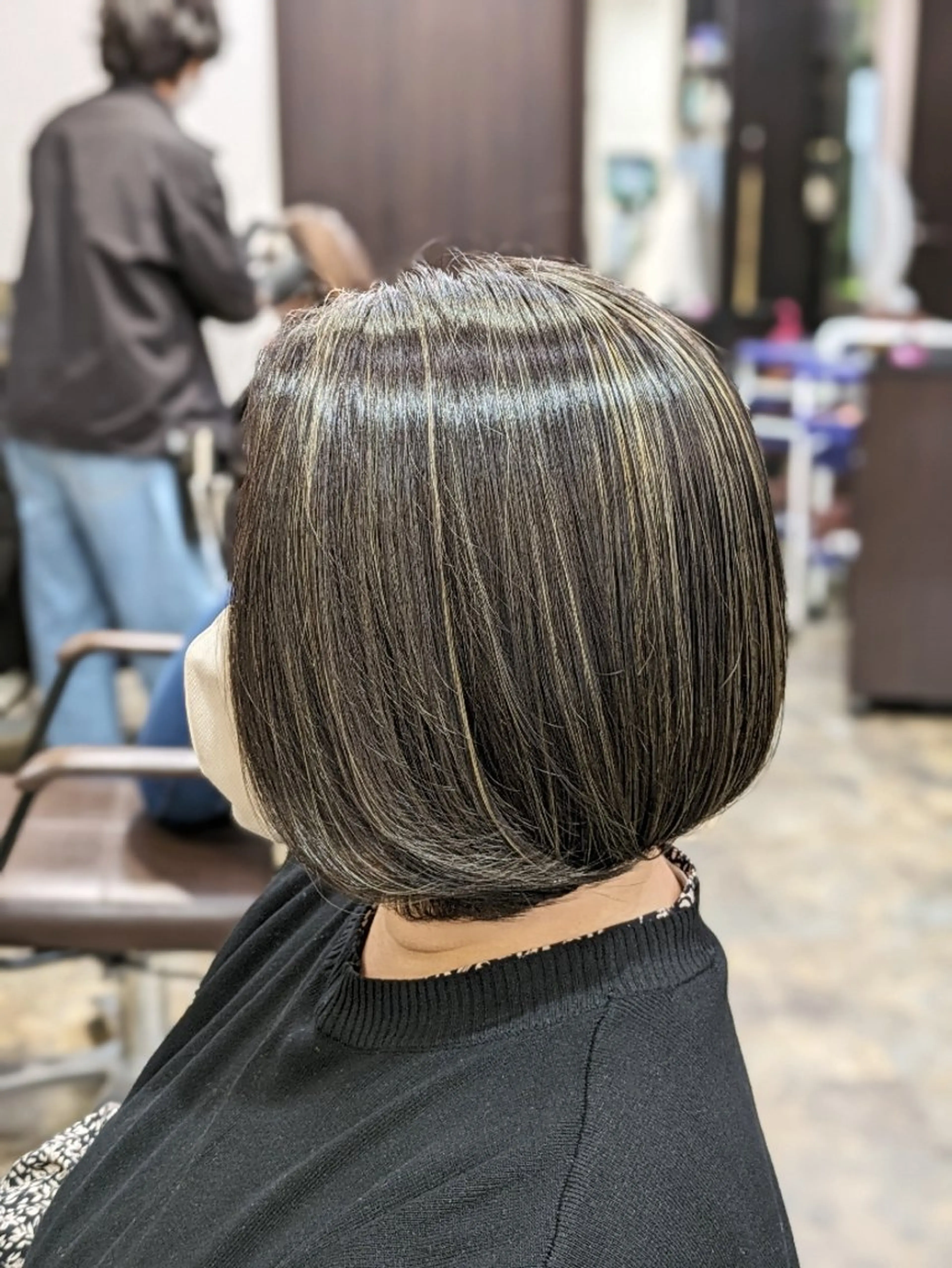 ショート カラー ベージュカラー ハイライトカラー ハイライト カット ヘアカラー sepiage trois所属・酒井 亜希のヘアスタイル