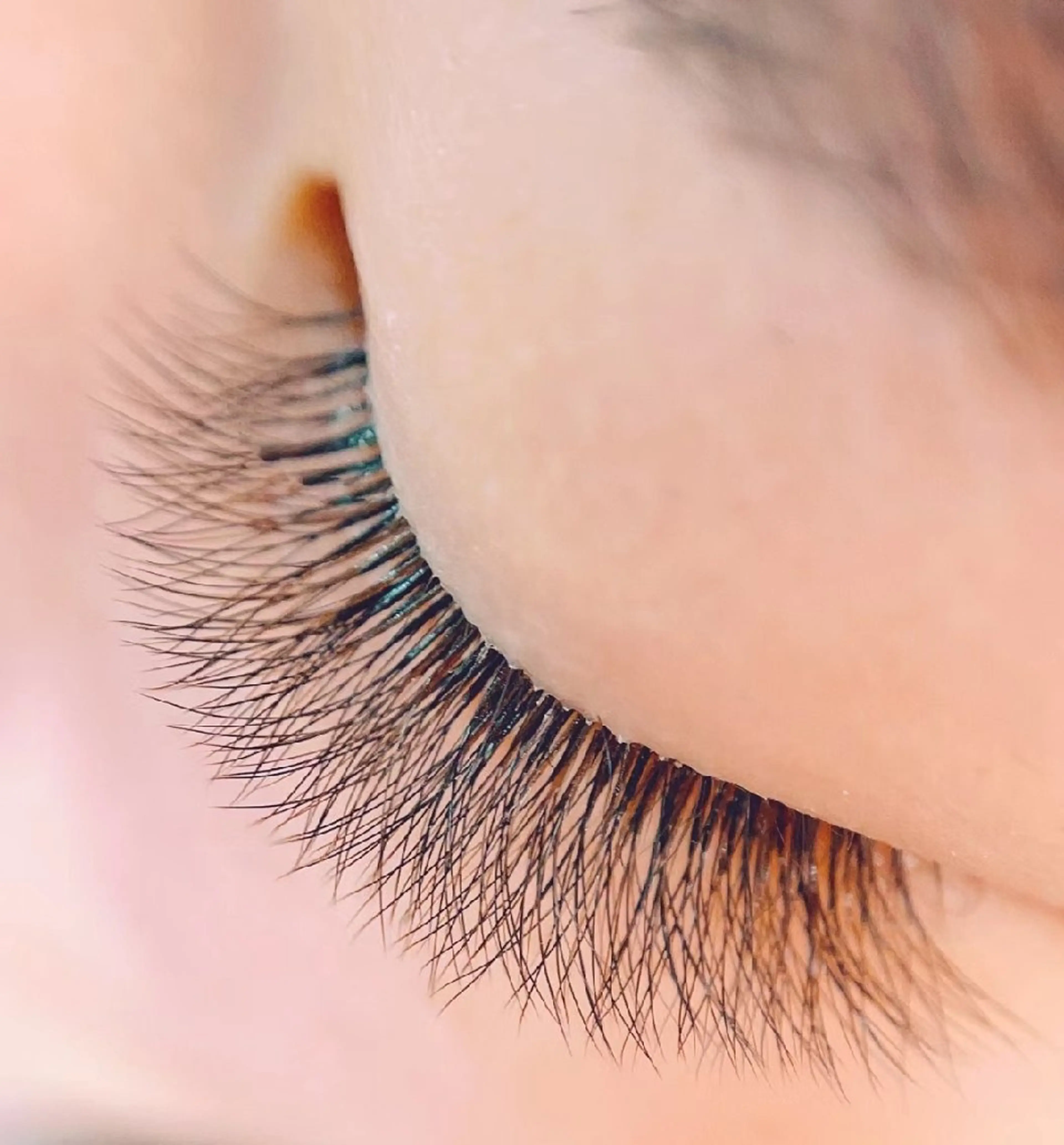 マツエク・マツパ 安田 友梨のネイルデザイン