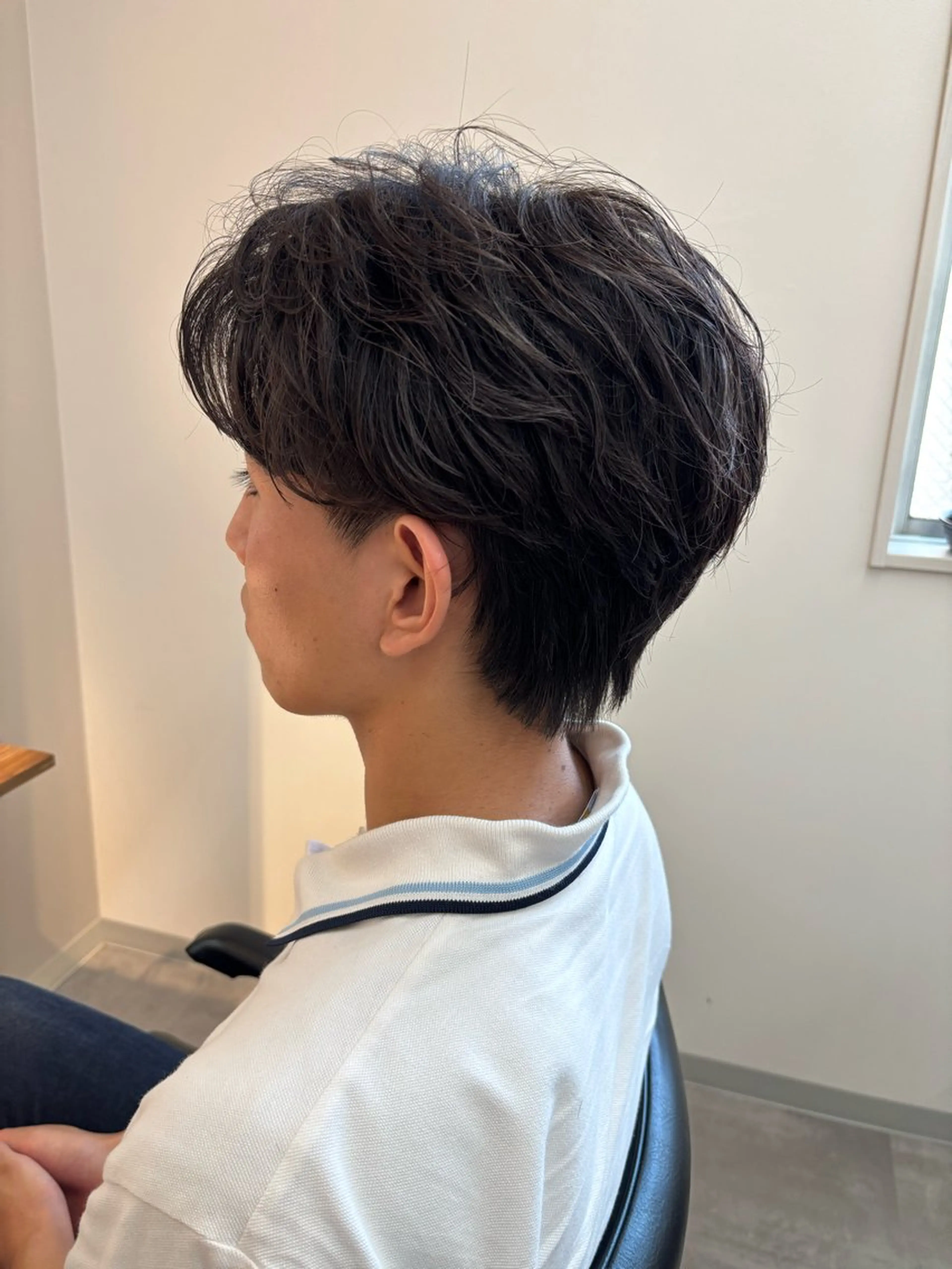 パーマ メンズ フェザーパーマ メンズパーマ カット パーマ フェザーパーマ/韓国 /メンズカット保立のヘアスタイル