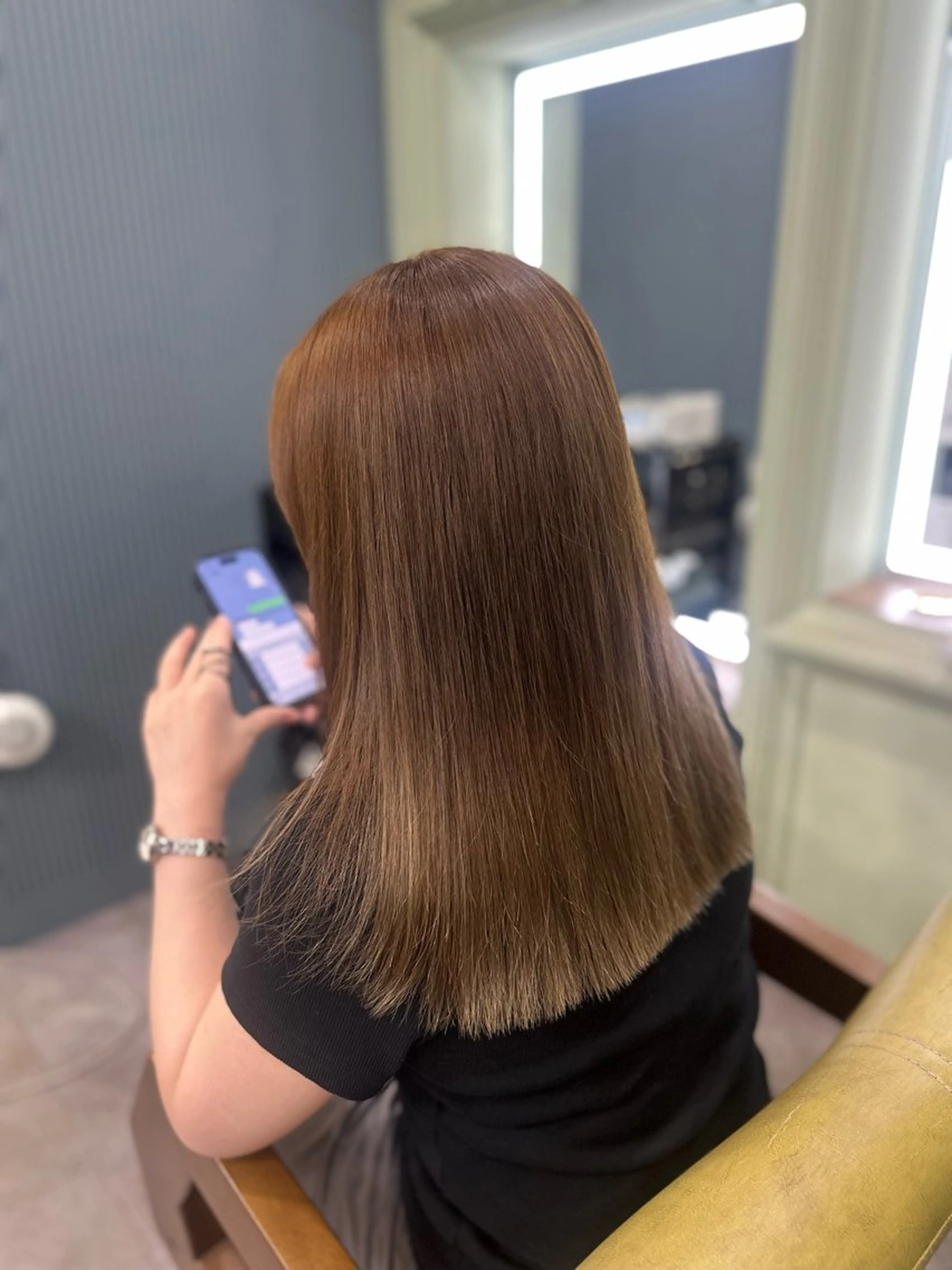 ミディアム カラー ブリーチ ヘアカラー G.N.M TOKYO所属・Remoa / ダウンパーマ募集中のヘアスタイル