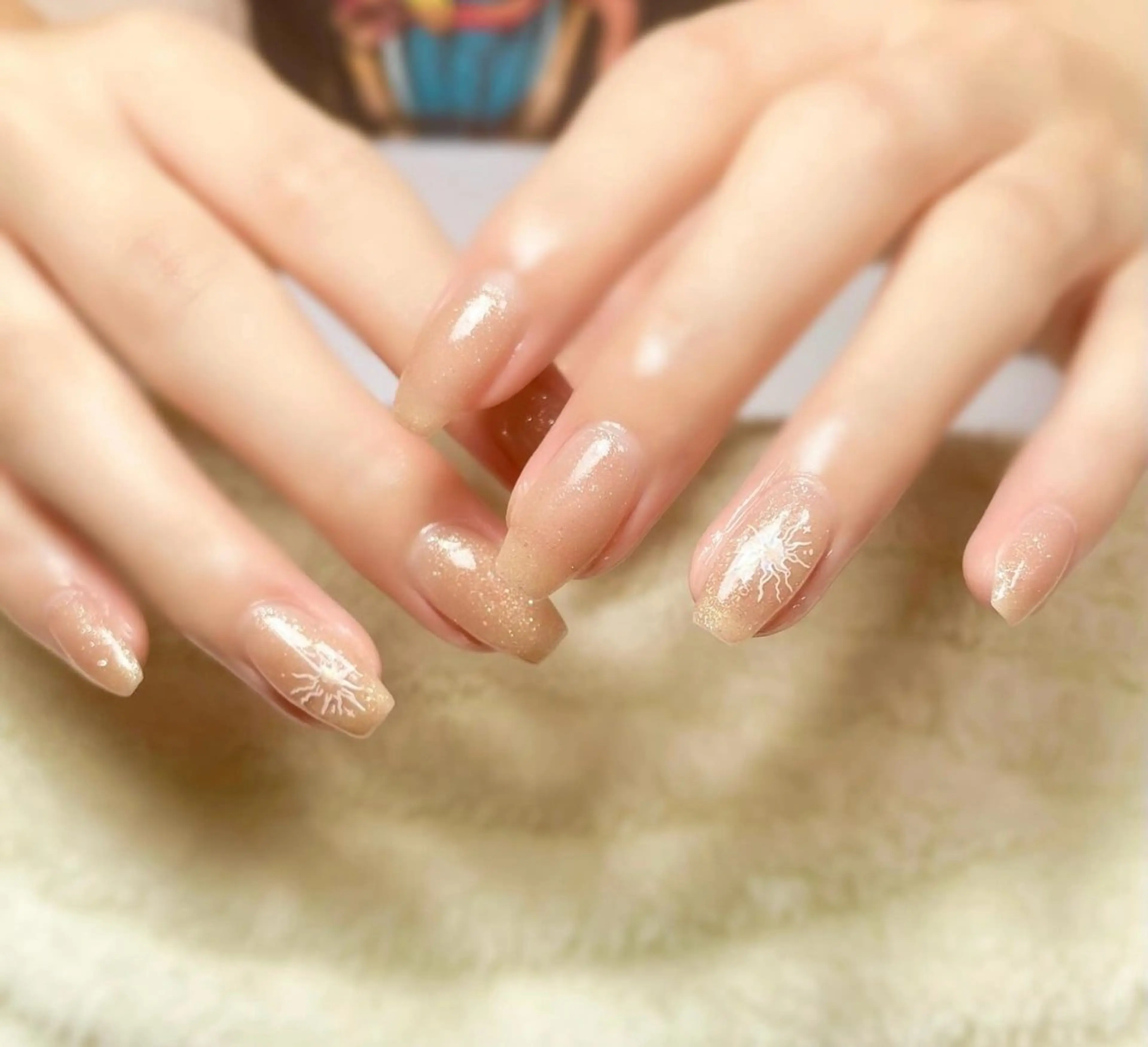 ネイル ラメ(グリッター) オフィスネイル シンプルネイル ハンドネイル Chicchi 加茂宮駅徒歩3分のネイルデザイン