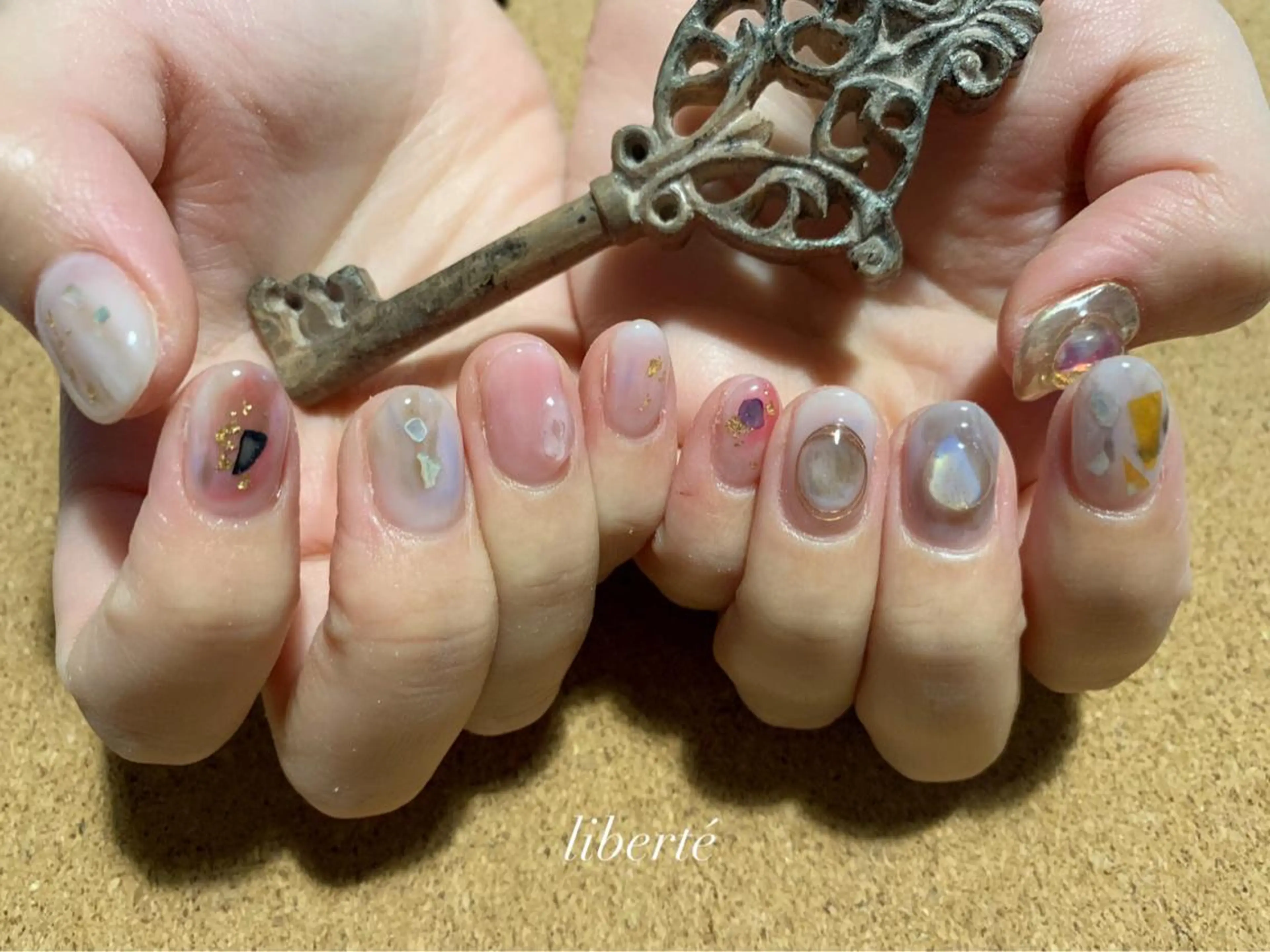ネイル liberté (リベルテ)のネイルデザイン