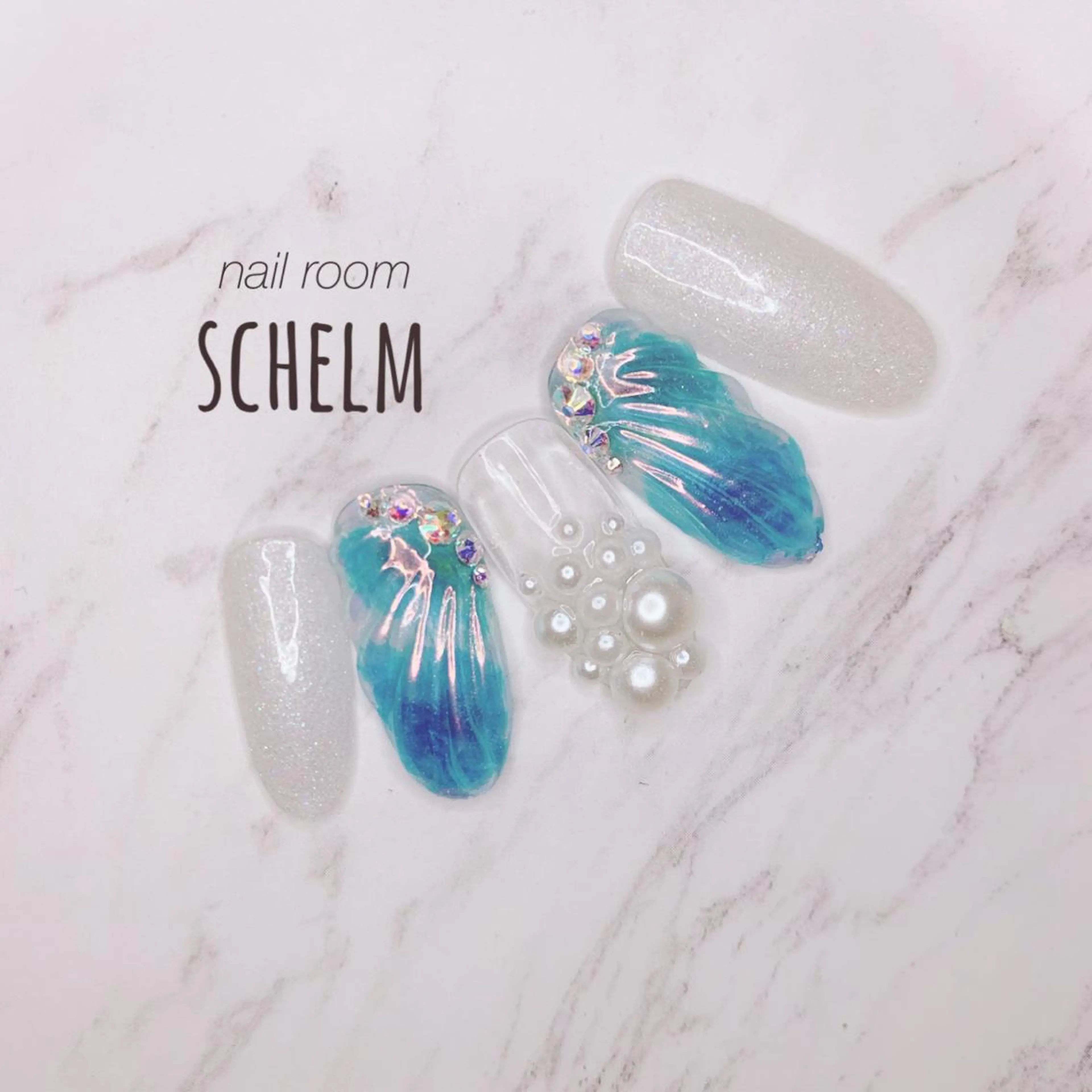 ネイル ハンドネイル nail room シュレムのネイルデザイン