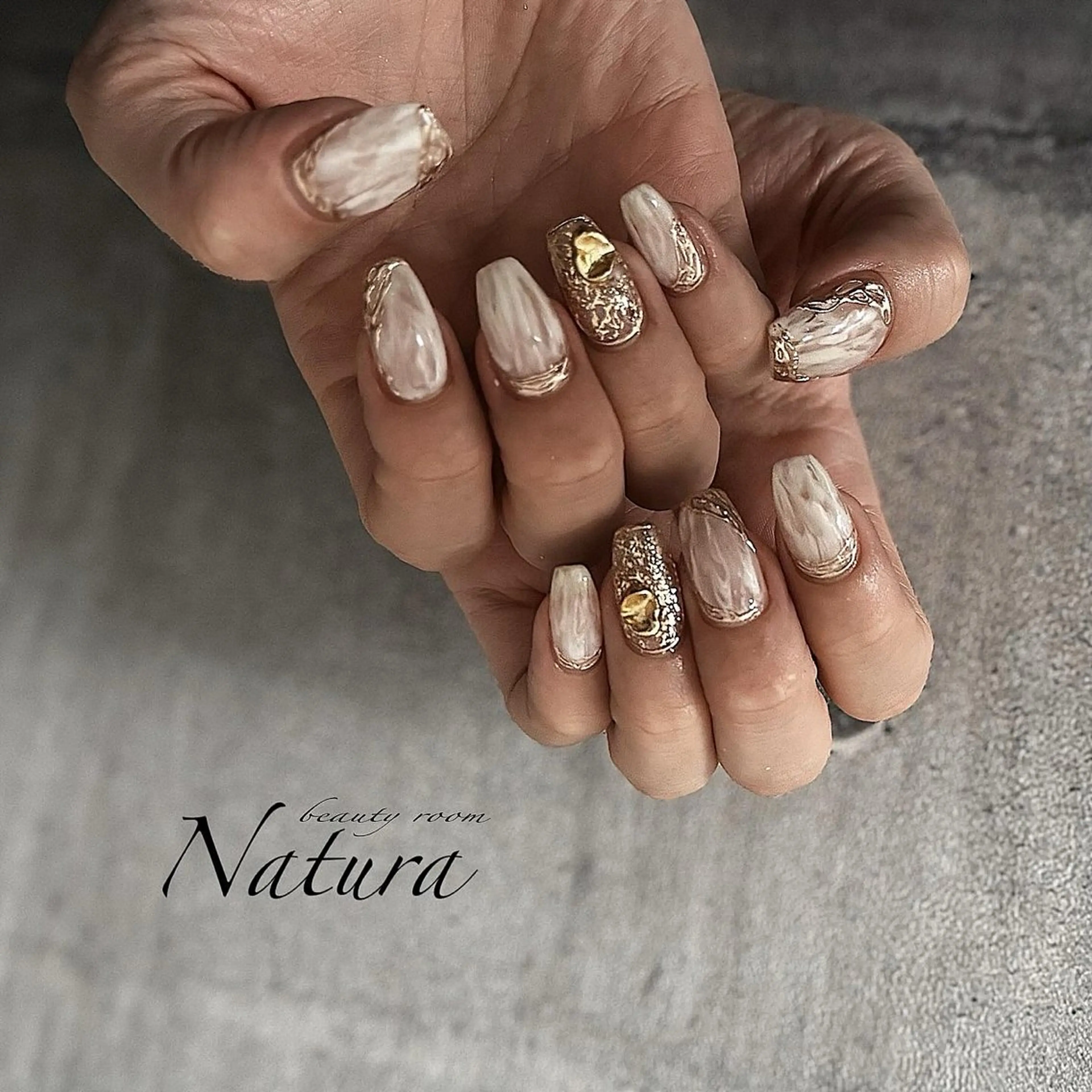 ネイル ハンドネイル beautyroom Naturaのネイルデザイン