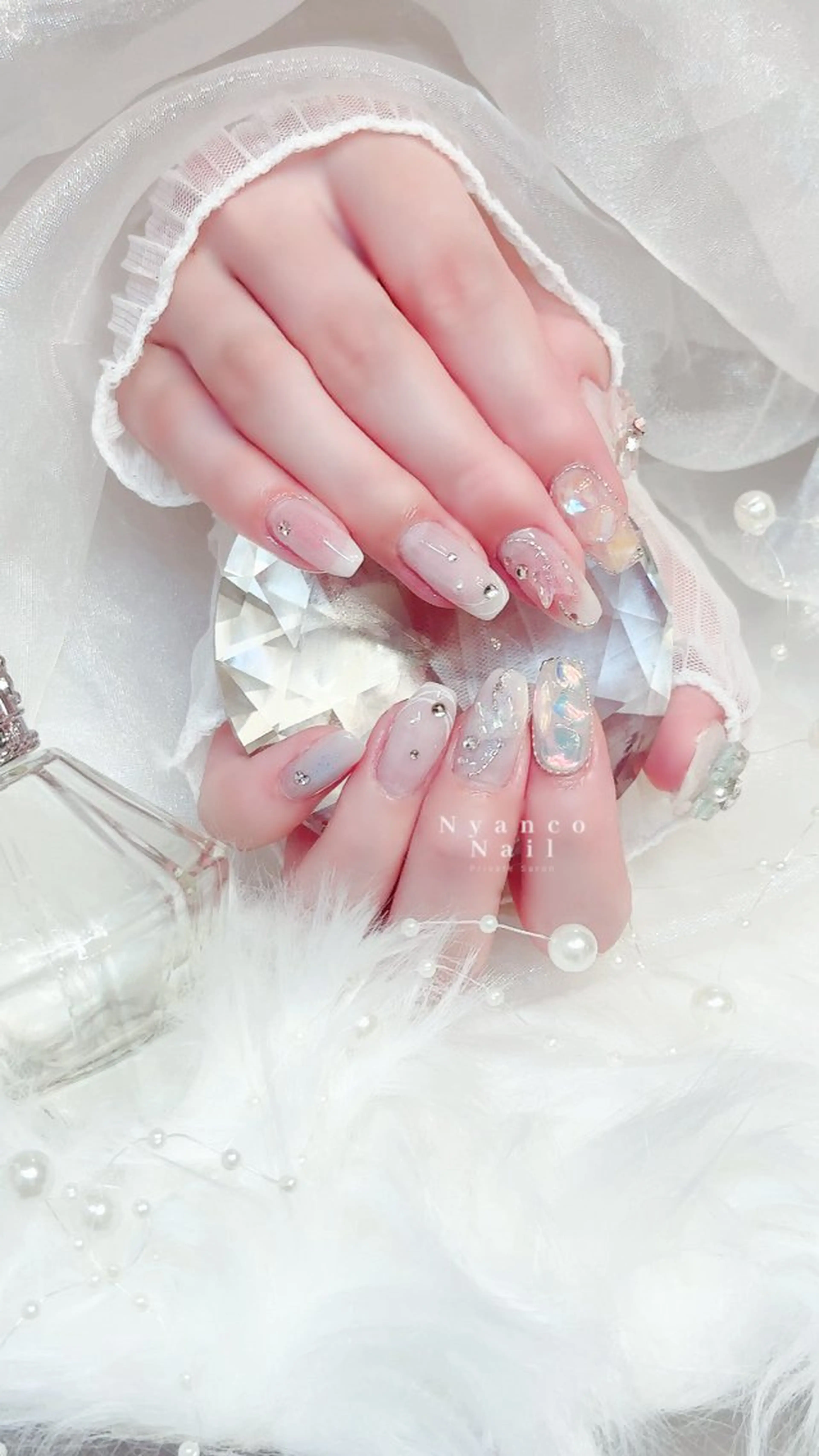 ネイル チークネイル ジェルネイル 氷ネイル・うるうるネイル キラキラネイル ピンク Nyanco Nailのネイルデザイン