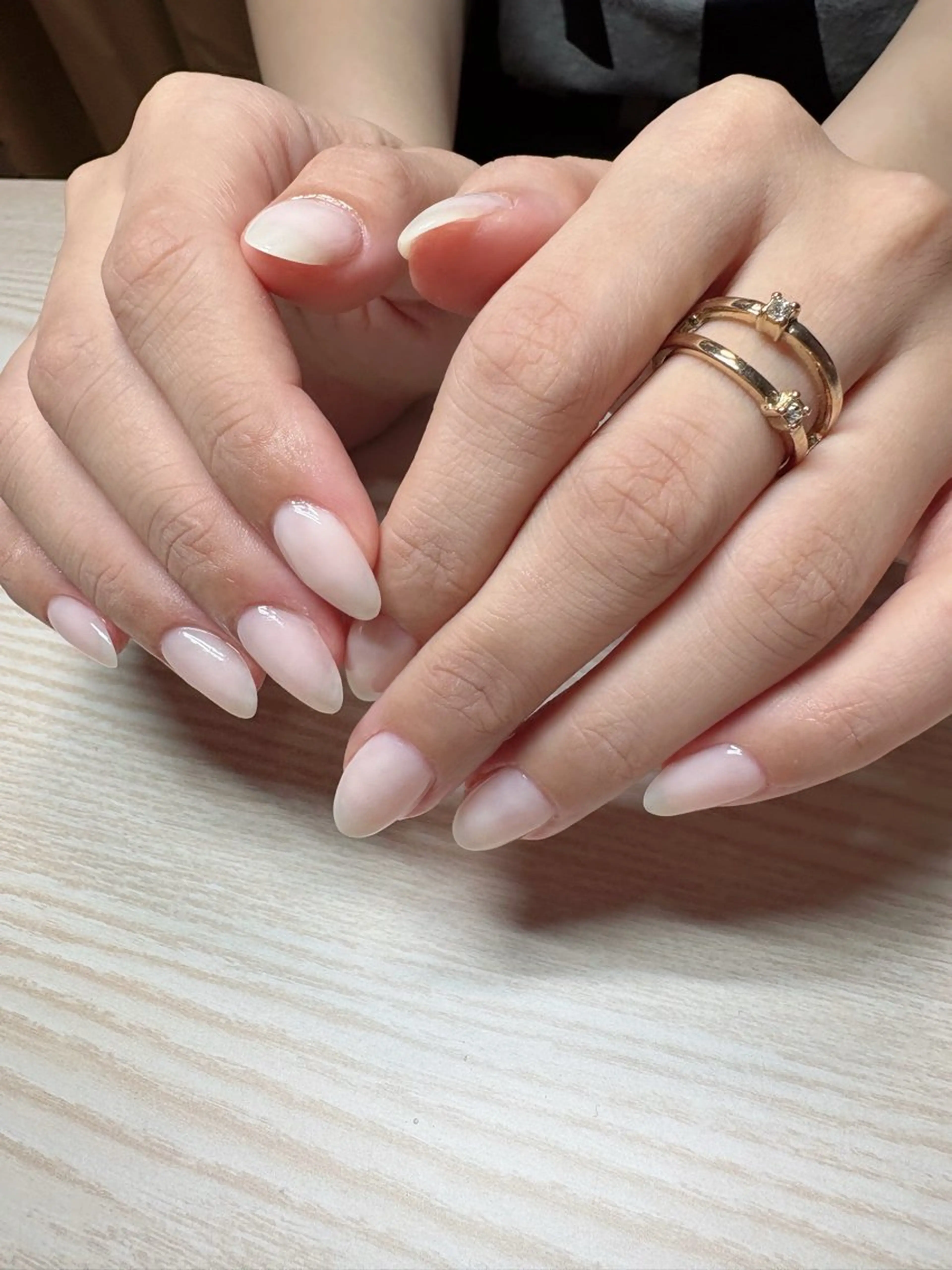 ミディアム ハンドネイル Miru 福岡店のネイルデザイン