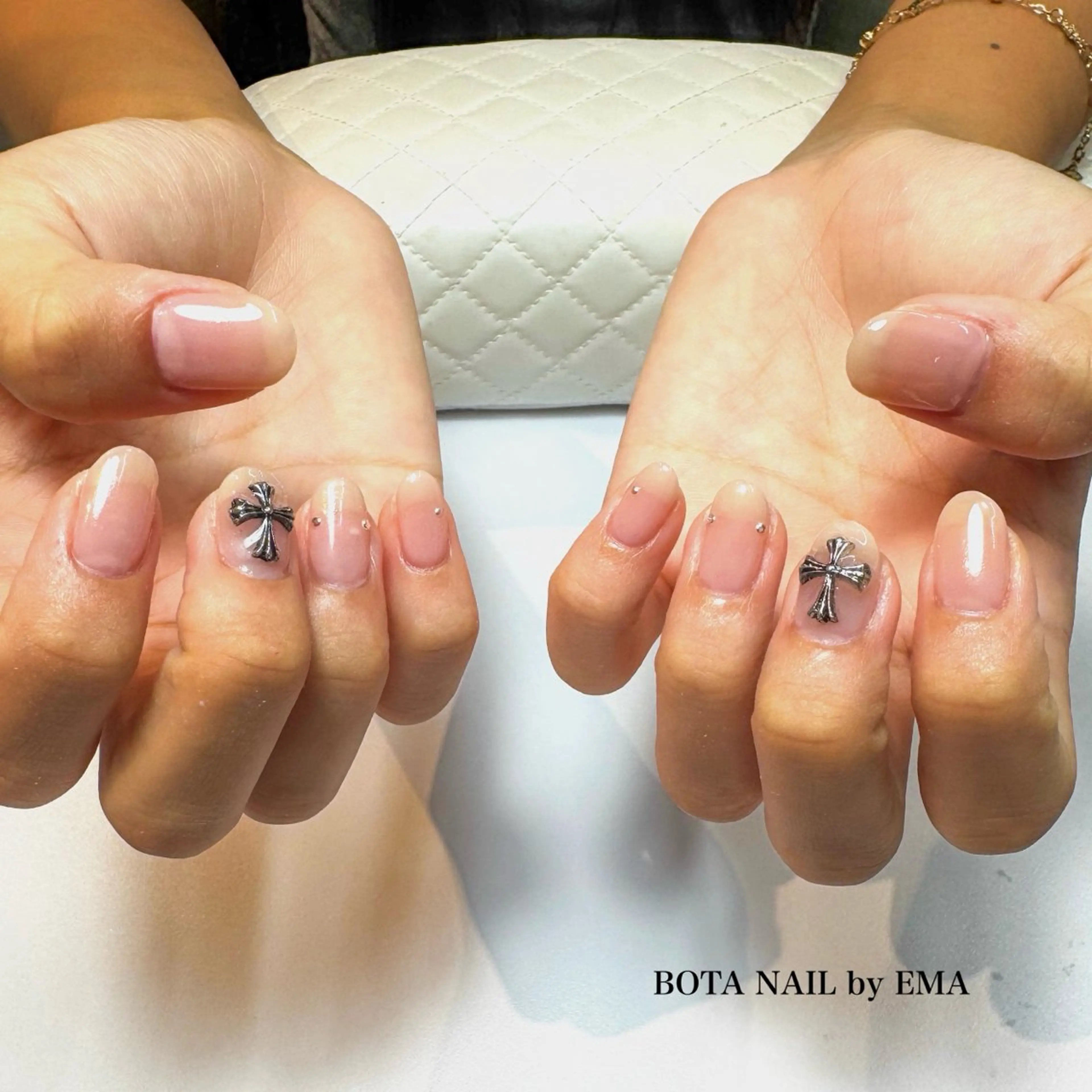 ネイル ワンカラーネイル BOTANAIL 本厚木店　EMAのネイルデザイン