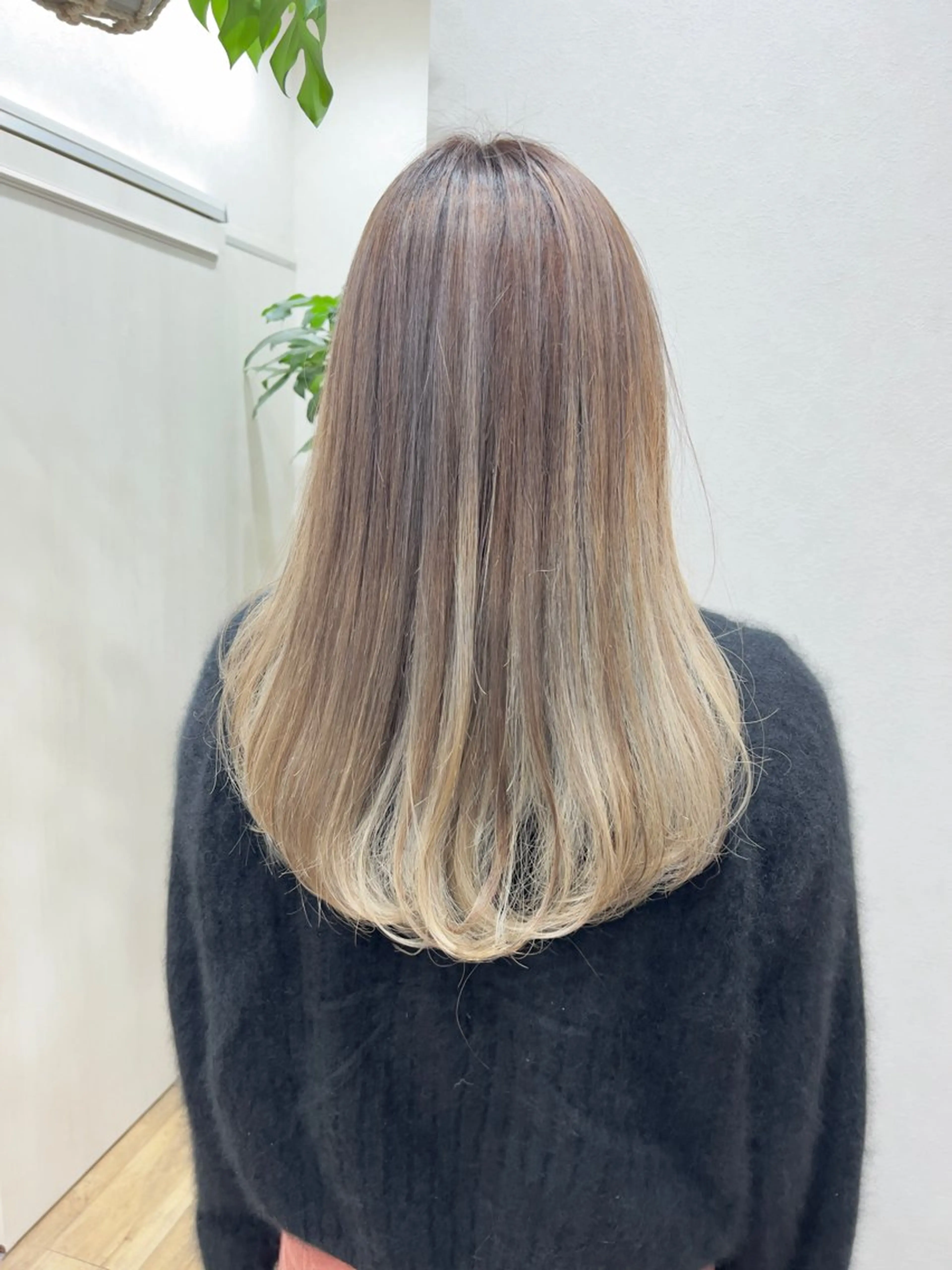 ロング カラー ベージュカラー グラデーションカラー 🍇おぐら めぐみ🍇のヘアスタイル