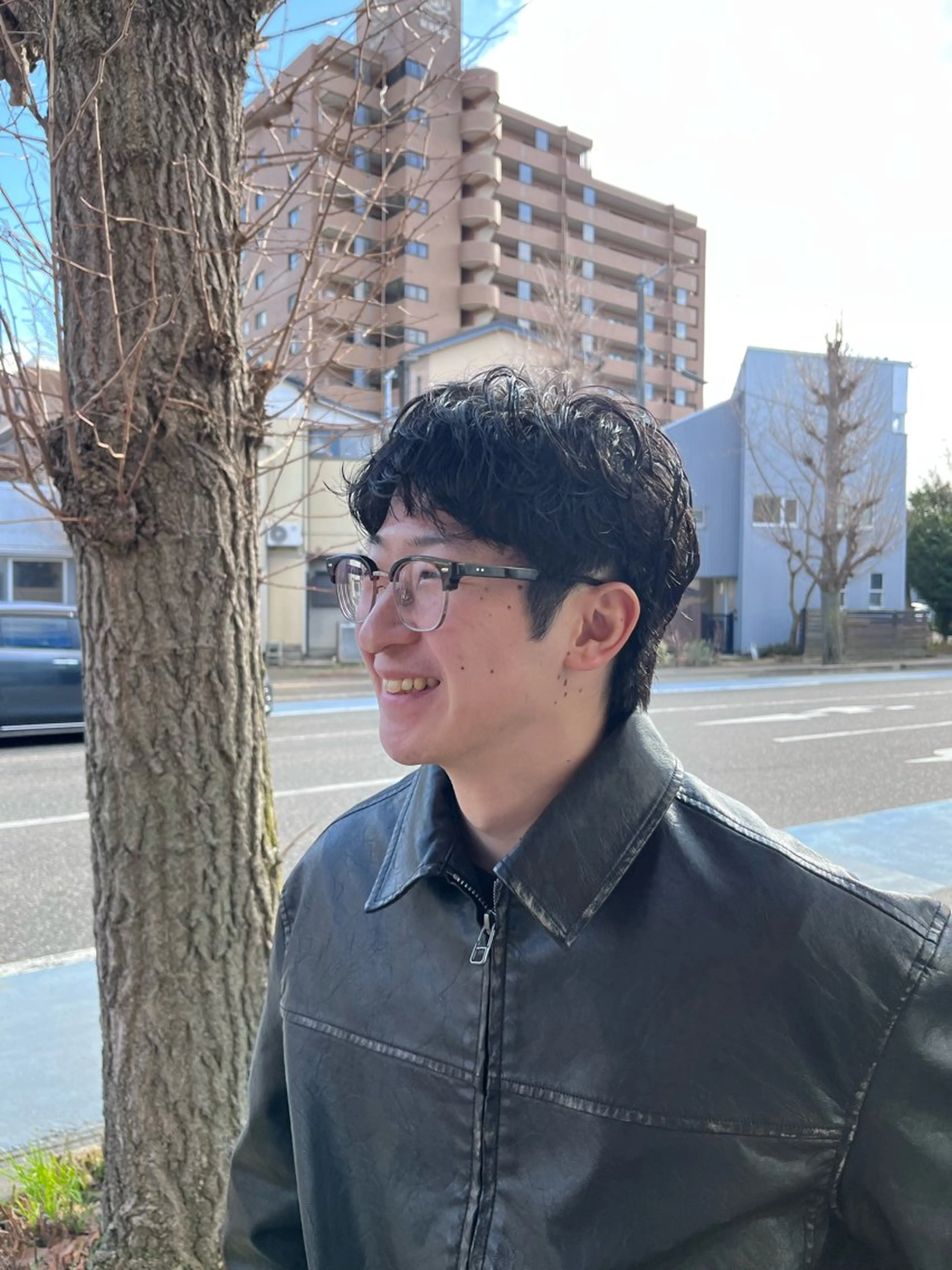 ショート パーマ メンズ メンズパーマ スパイキーショート 刈り上げ ショートヘア カット パーマ トイ ハルトのヘアスタイル