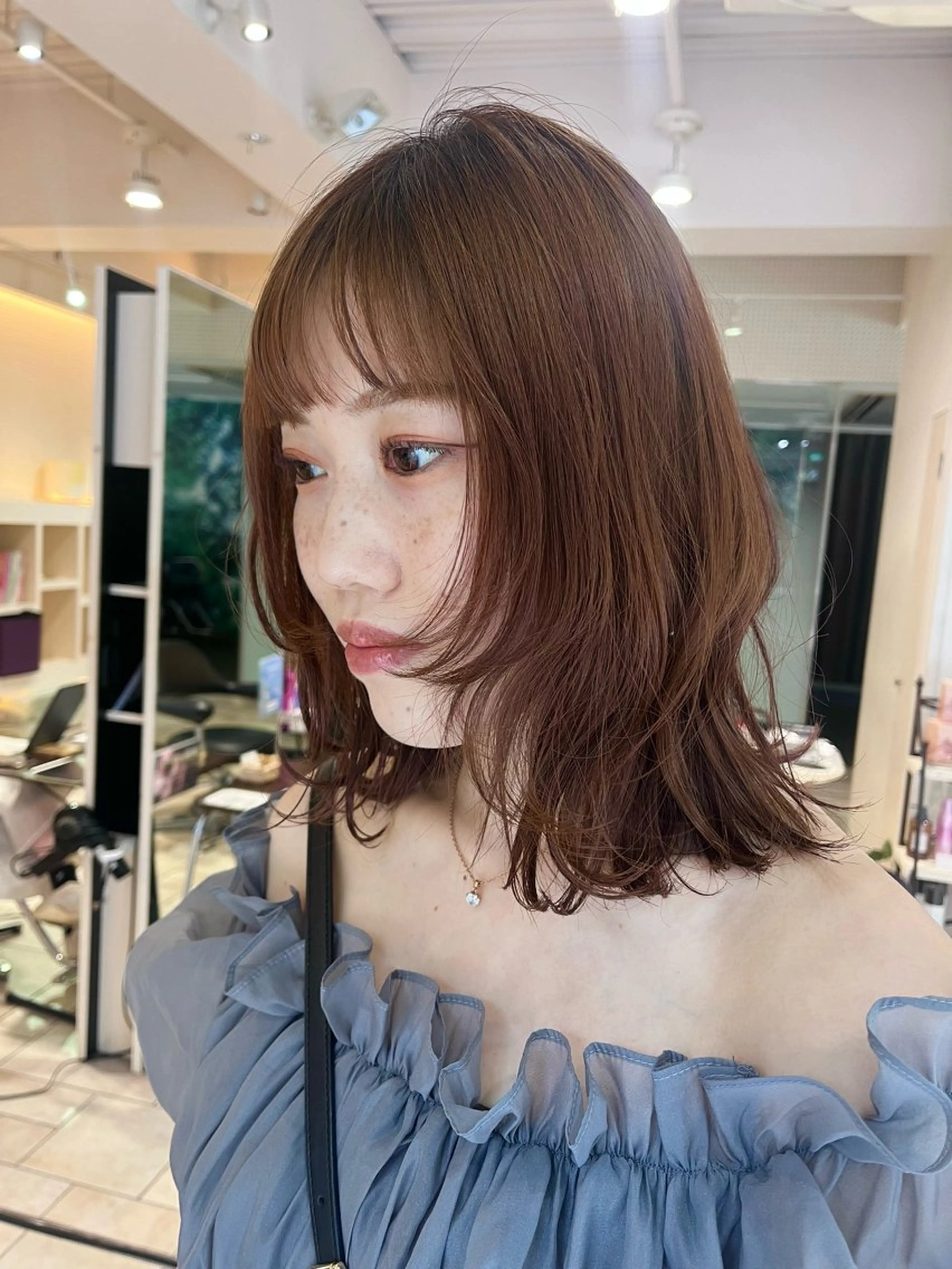 ミディアム くびれヘア 顔まわりレイヤー 顔周りカット レイヤーカット レイヤー/暖色/ 髪質改善/永礼芳果のヘアスタイル