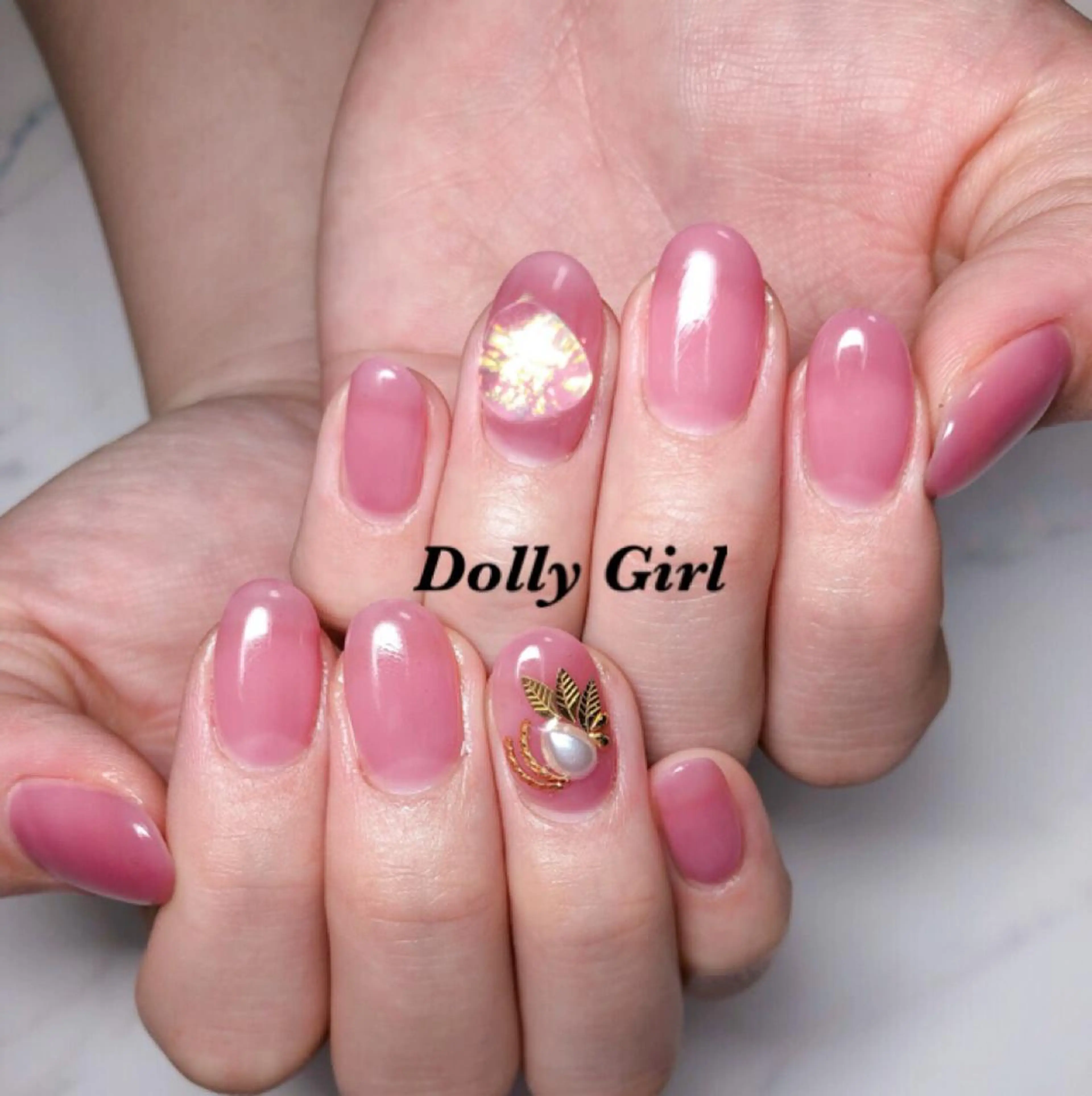 ネイル 個室ネイルサロンDolly Girl〜ドーリーガール〜所属・DollyGirl KYOKOのネイルデザイン