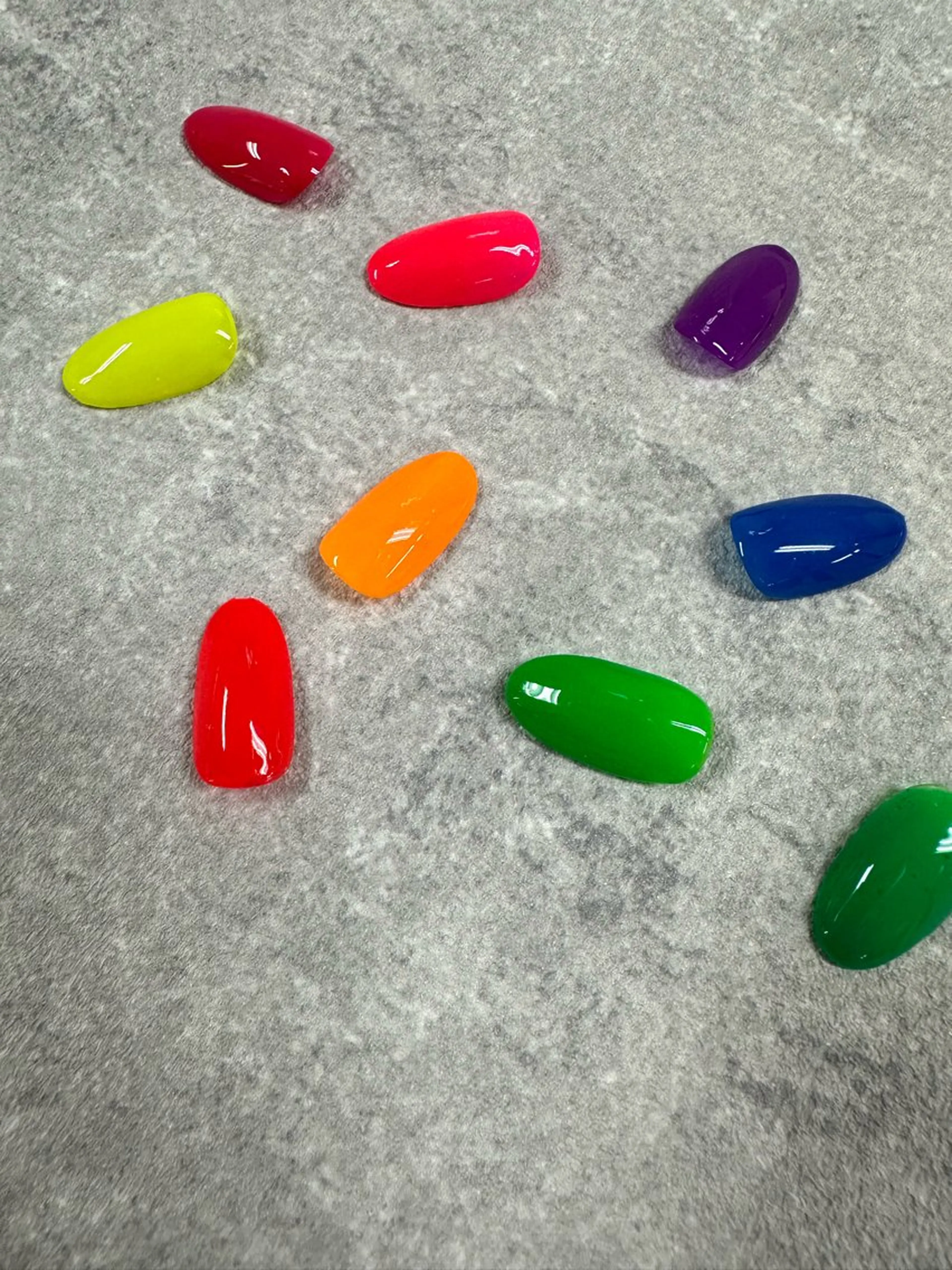 バンド◆ネオンカラー◆ソフトジェルオフ込みの写真