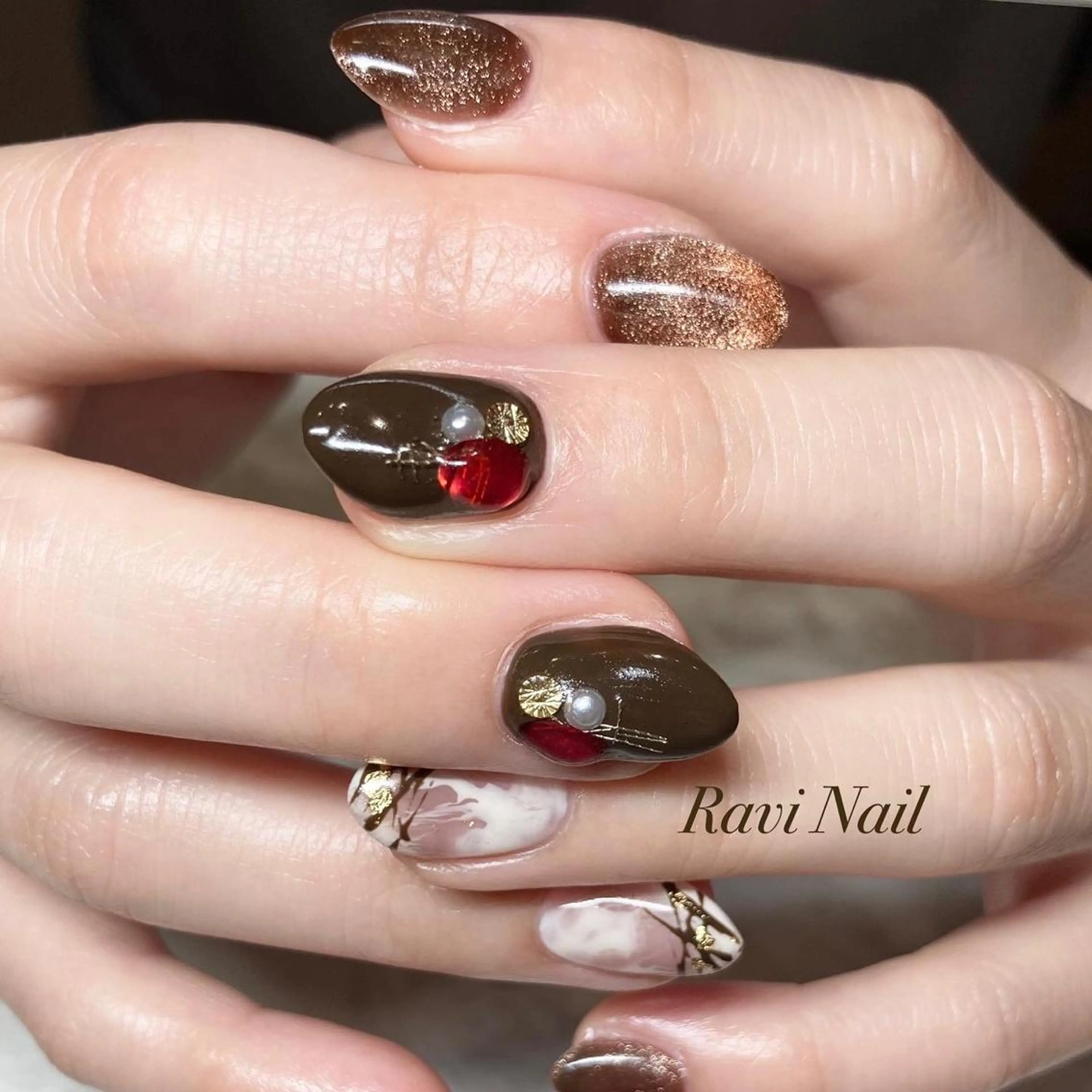 ネイル バレンタイン ハンドネイル U. Minakoのネイルデザイン