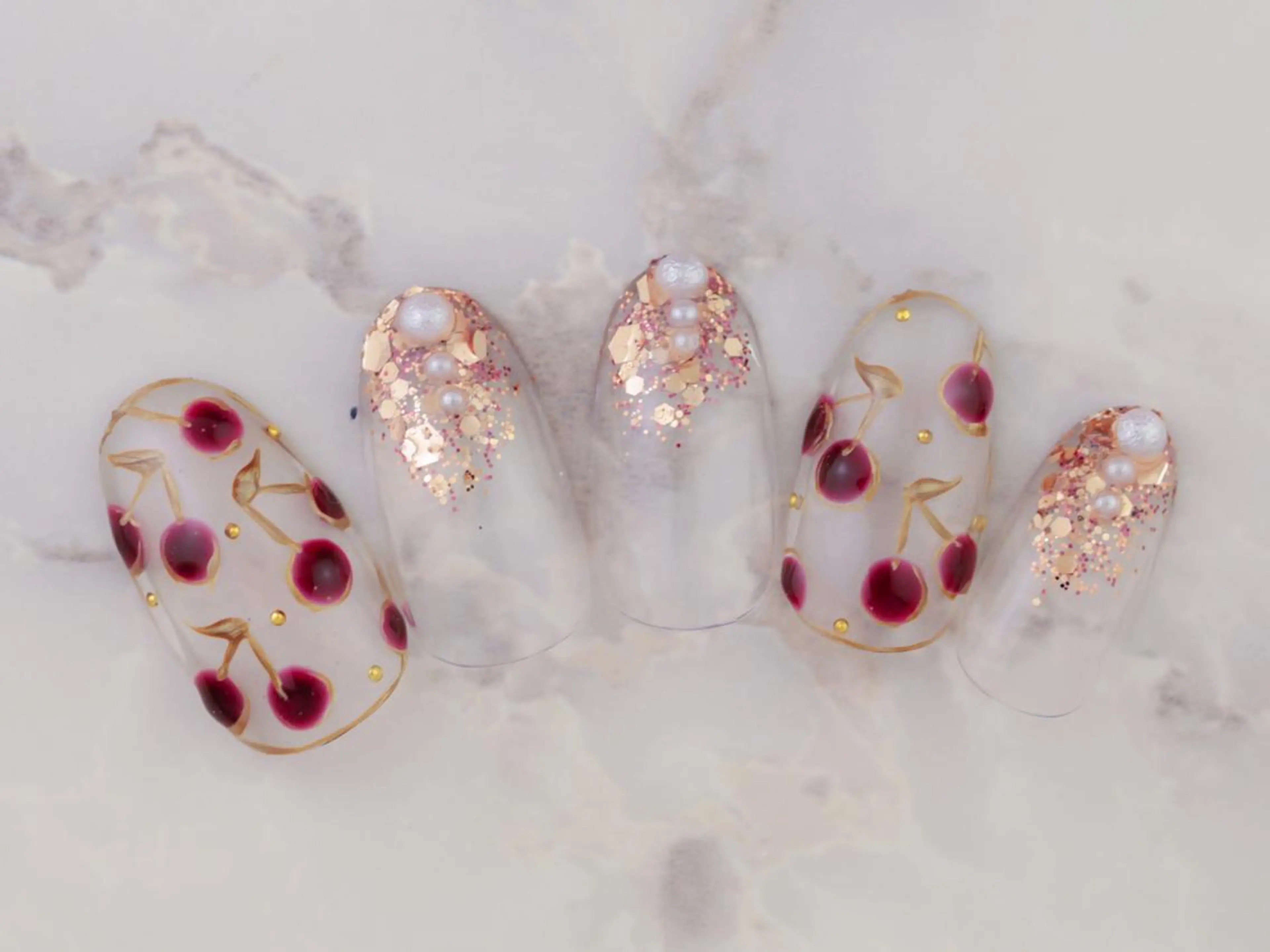 ネイル Ayumi nail＆eyelash所属・Ayuminail& eyelash.内藤のネイルデザイン